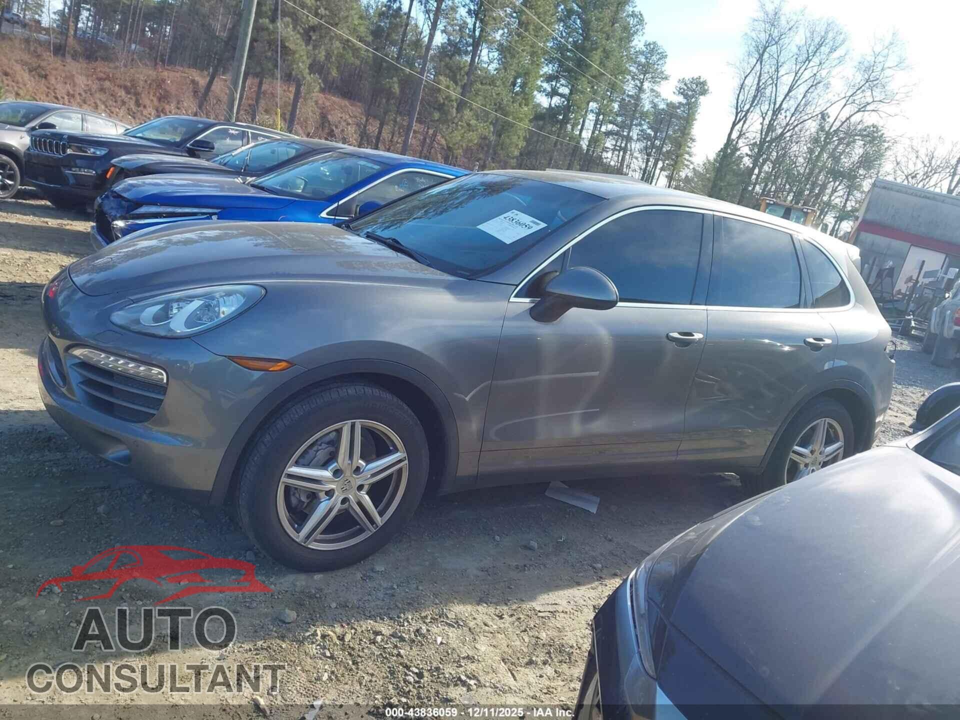 PORSCHE CAYENNE 2012 - WP1AA2A27CLA02407