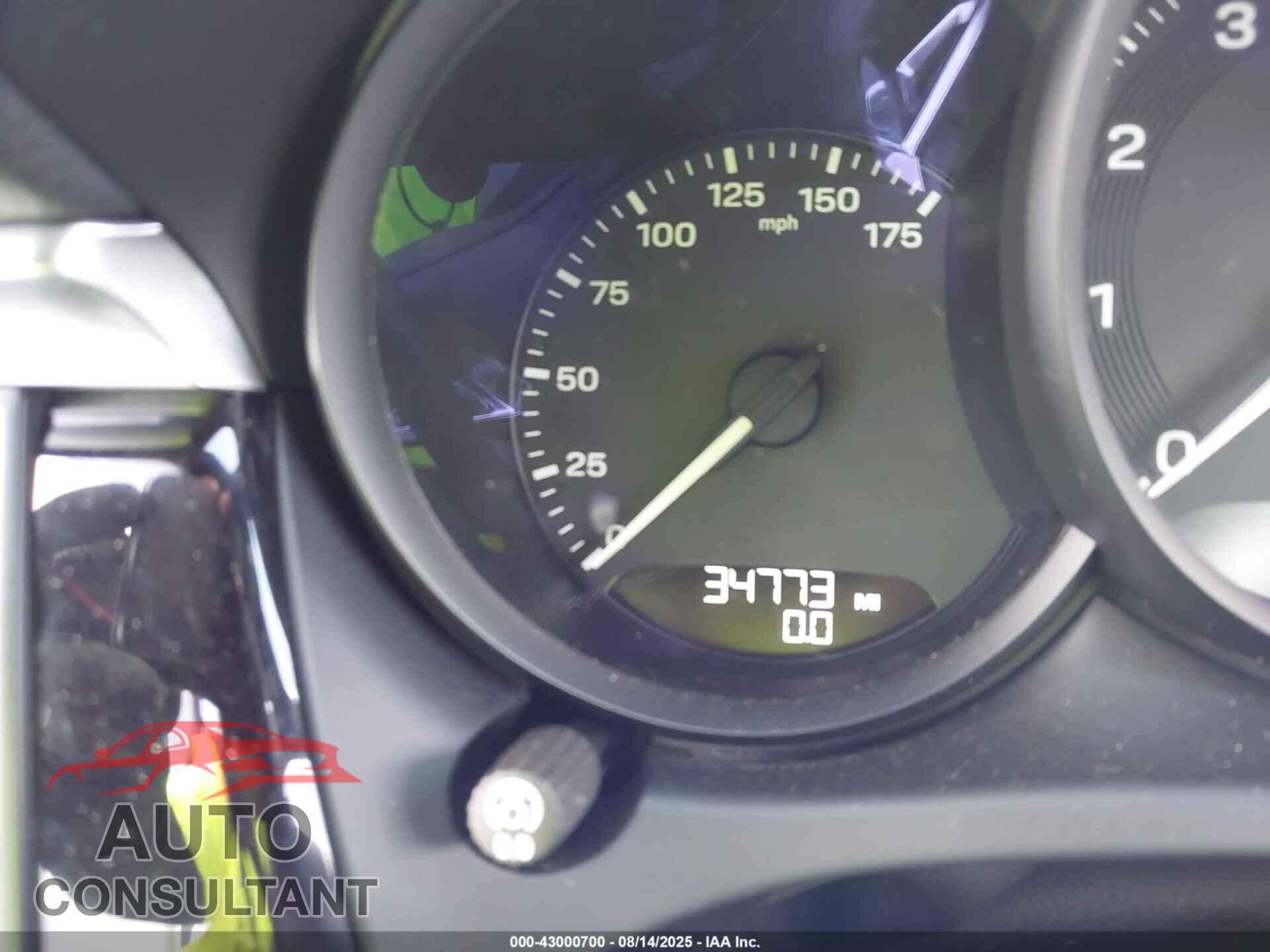 PORSCHE MACAN 2023 - WP1AA2A5XPLB08947