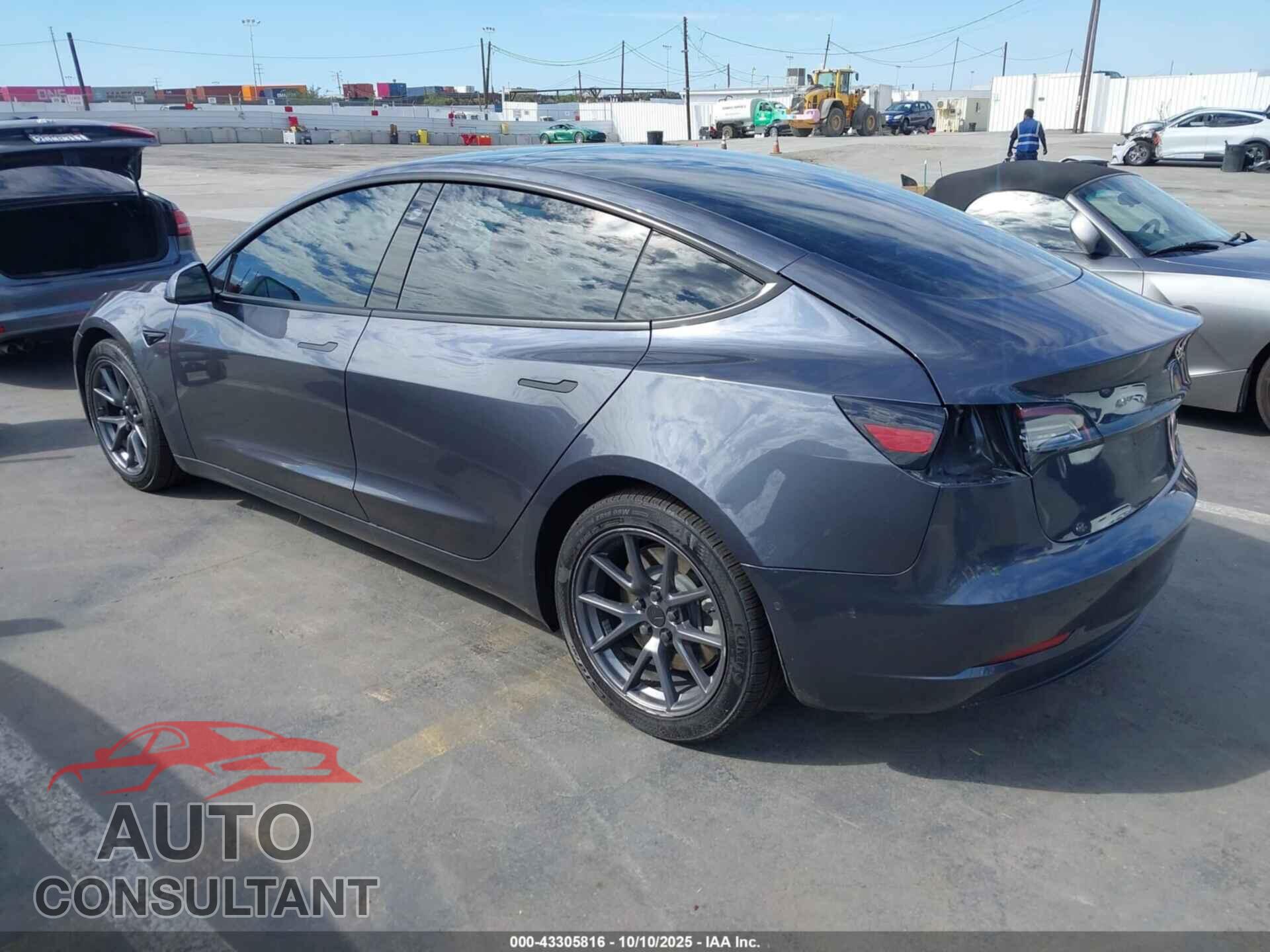 TESLA MODEL 3 2021 - 5YJ3E1EBXMF036378