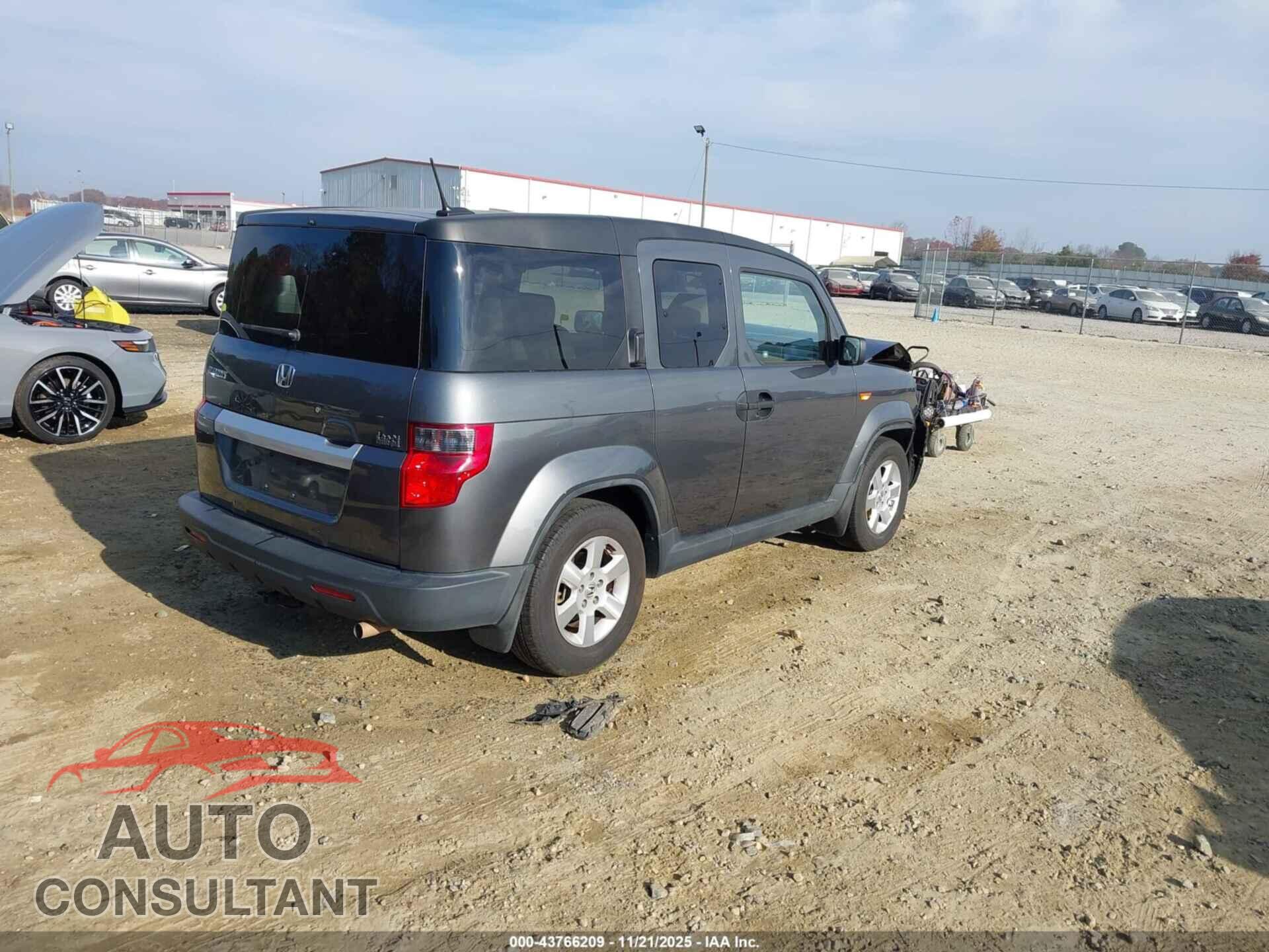 HONDA ELEMENT 2011 - 5J6YH1H77BL001824