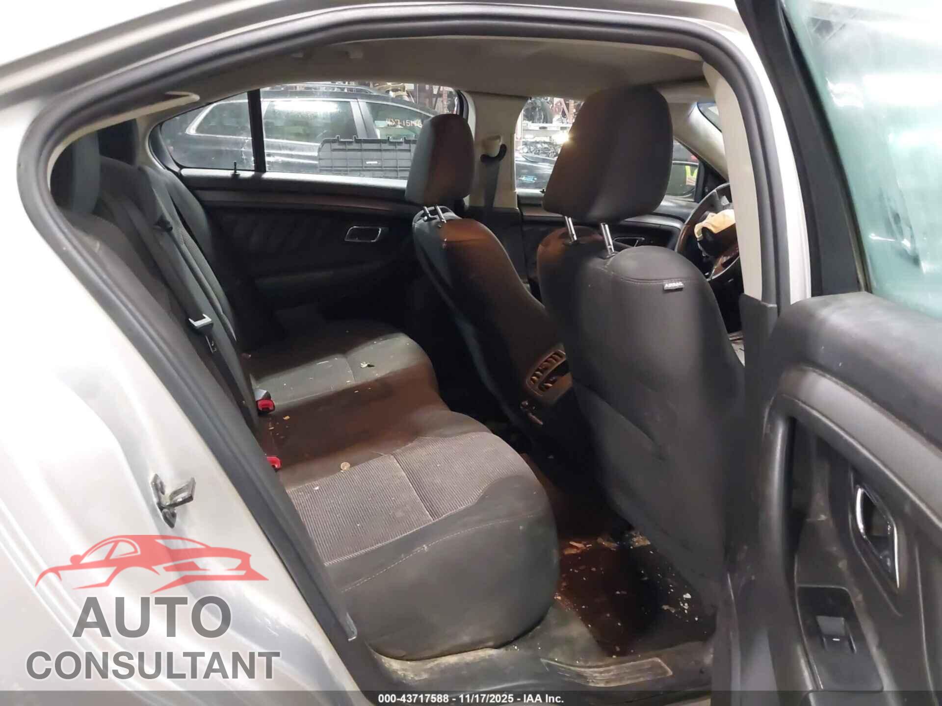 FORD TAURUS 2011 - 1FAHP2EW5BG165128