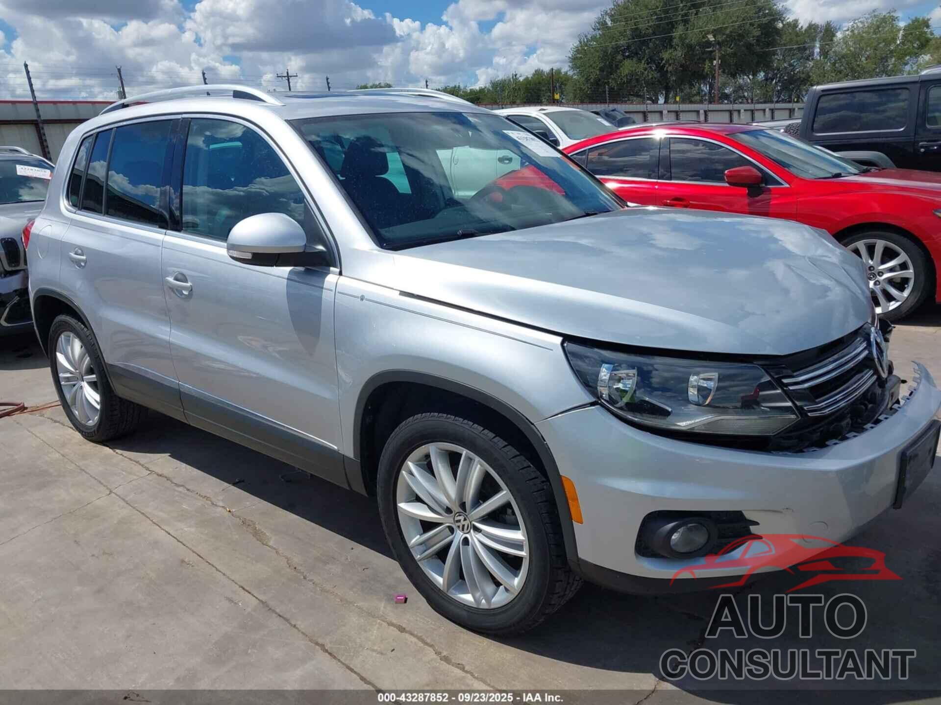 VOLKSWAGEN TIGUAN 2014 - WVGAV3AX1EW607723