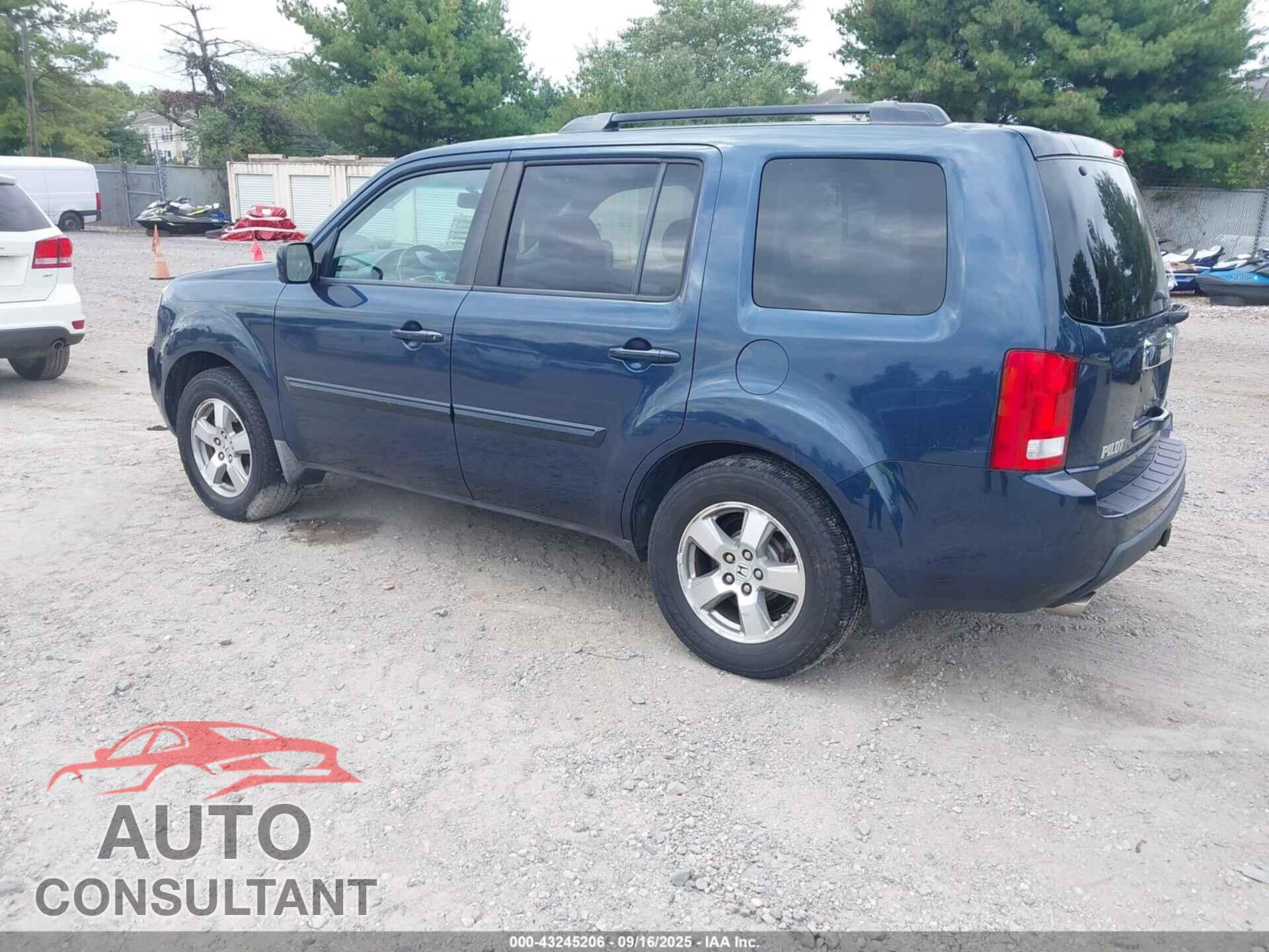 HONDA PILOT 2009 - 5FNYF48529B044153
