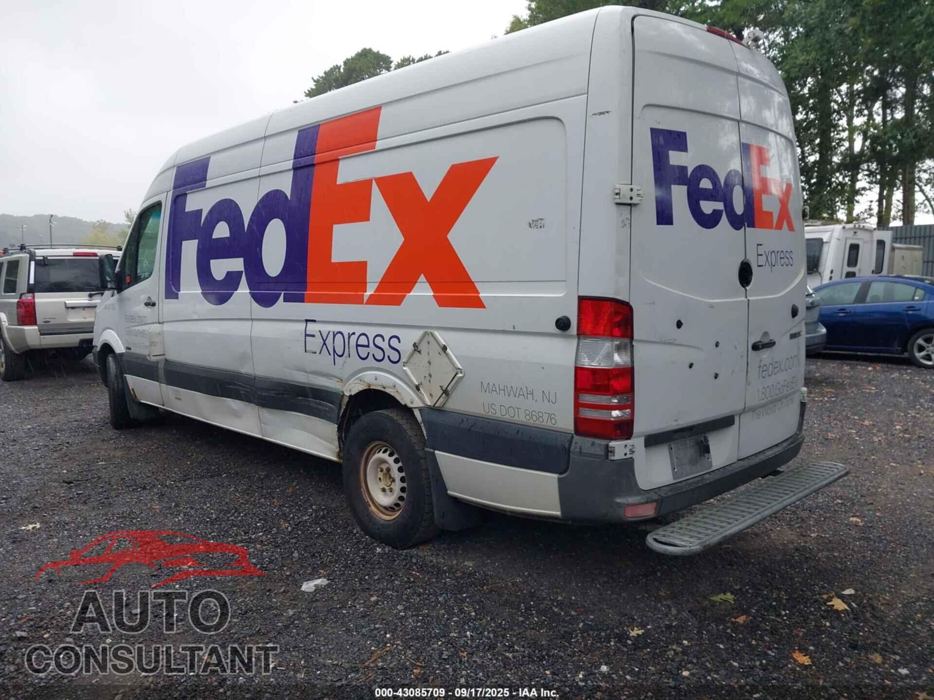 MERCEDES-BENZ SPRINTER 2500 2012 - WD3PE8CB9C5693938