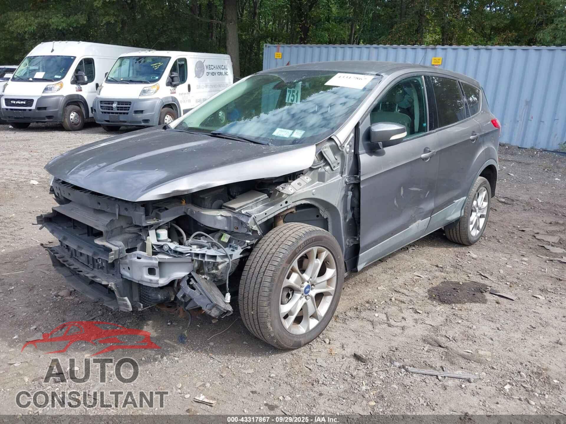 FORD ESCAPE 2013 - 1FMCU0H97DUA78984