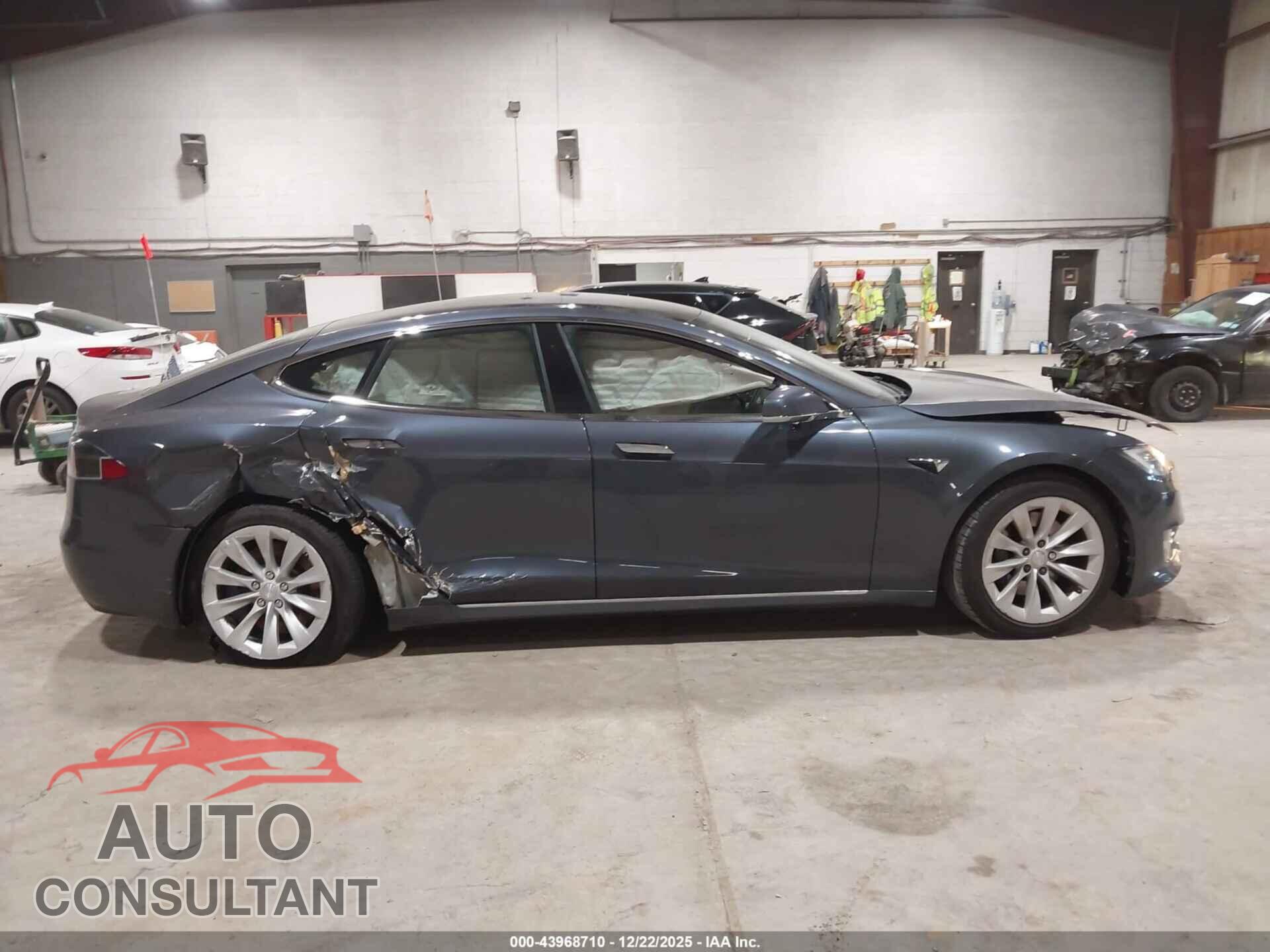 TESLA MODEL S 2017 - 5YJSA1E28HF181982
