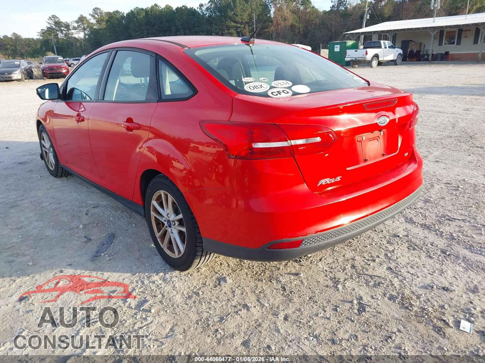 FORD FOCUS 2015 - 1FADP3F2XFL307728
