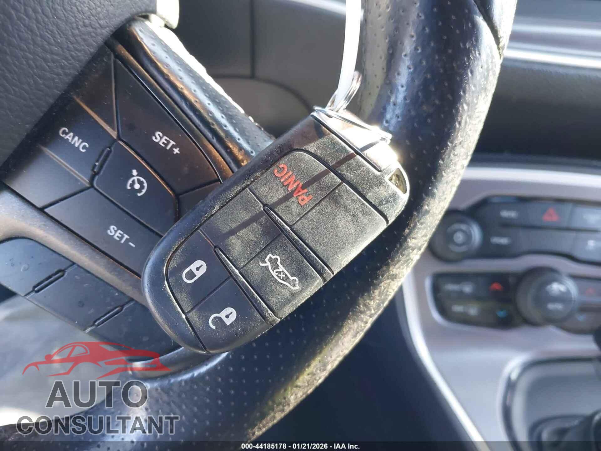 DODGE CHALLENGER 2019 - 2C3CDZAG3KH691500