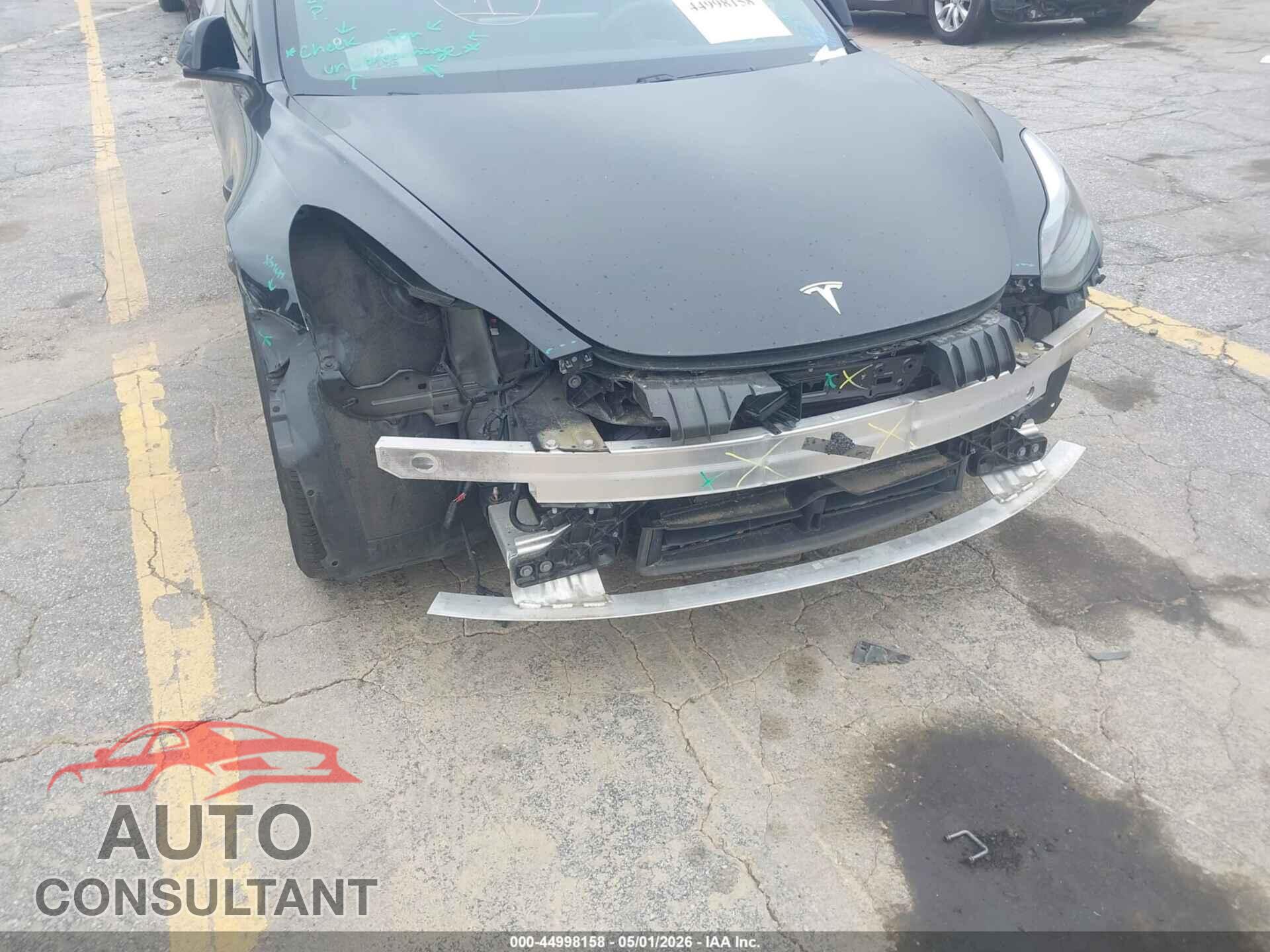 TESLA MODEL 3 2021 - 5YJ3E1EA9MF042700