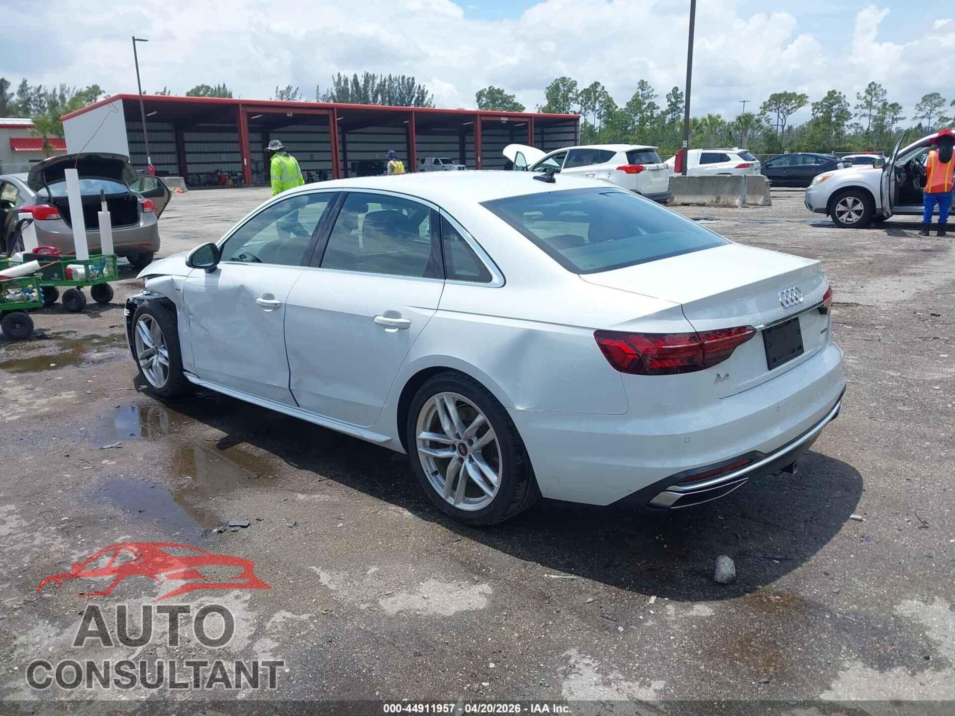 AUDI A4 2024 - WAUDAAF45RN019039
