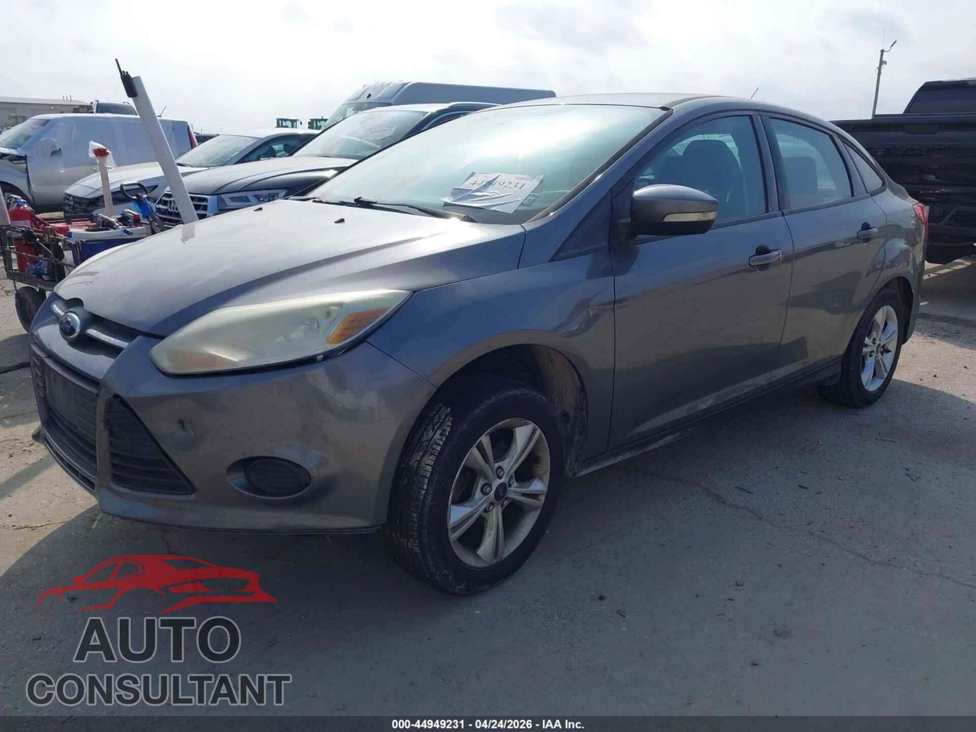 FORD FOCUS 2014 - 1FADP3F29EL208638