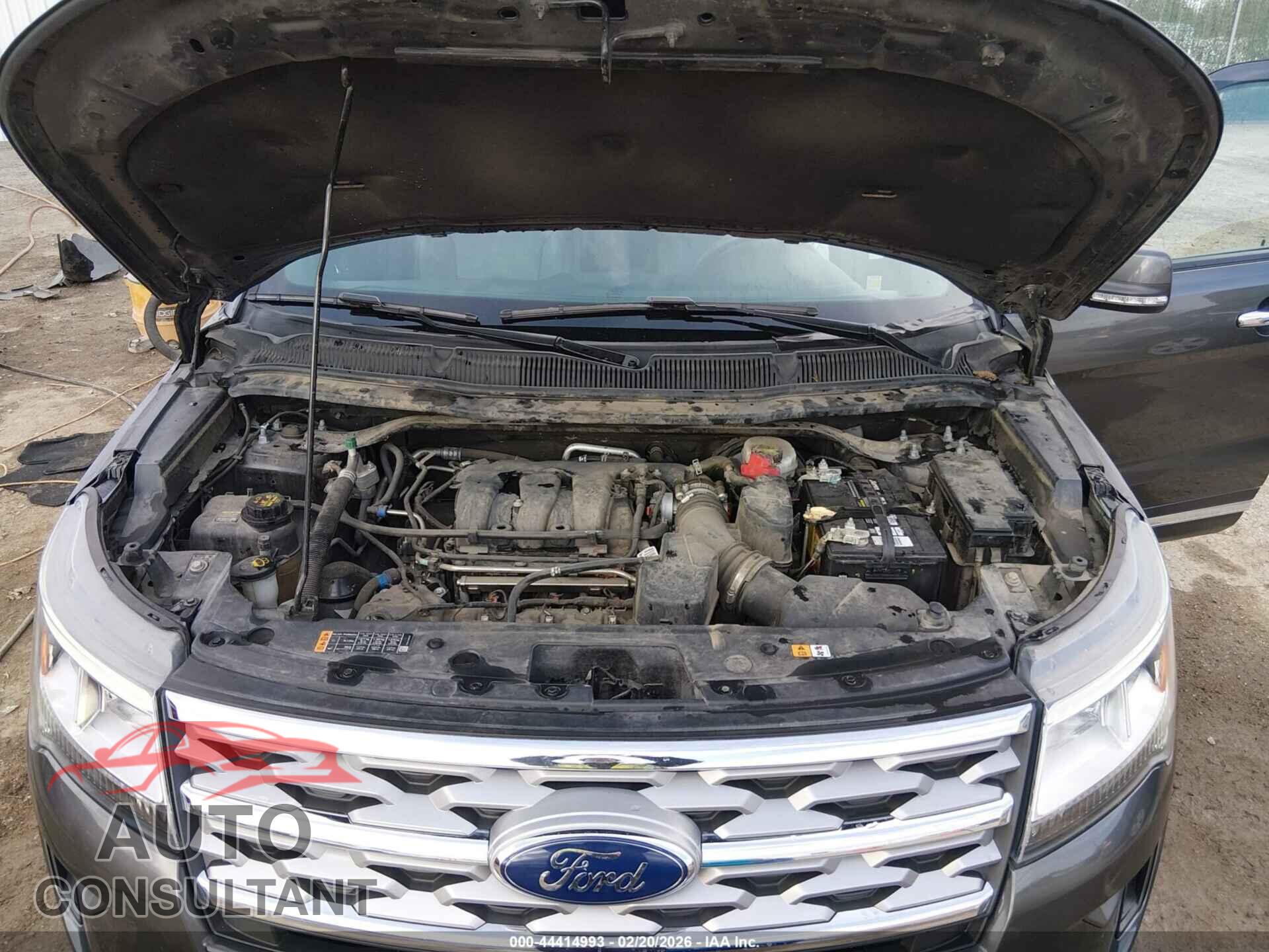 FORD EXPLORER 2018 - 1FM5K7F86JGB35204