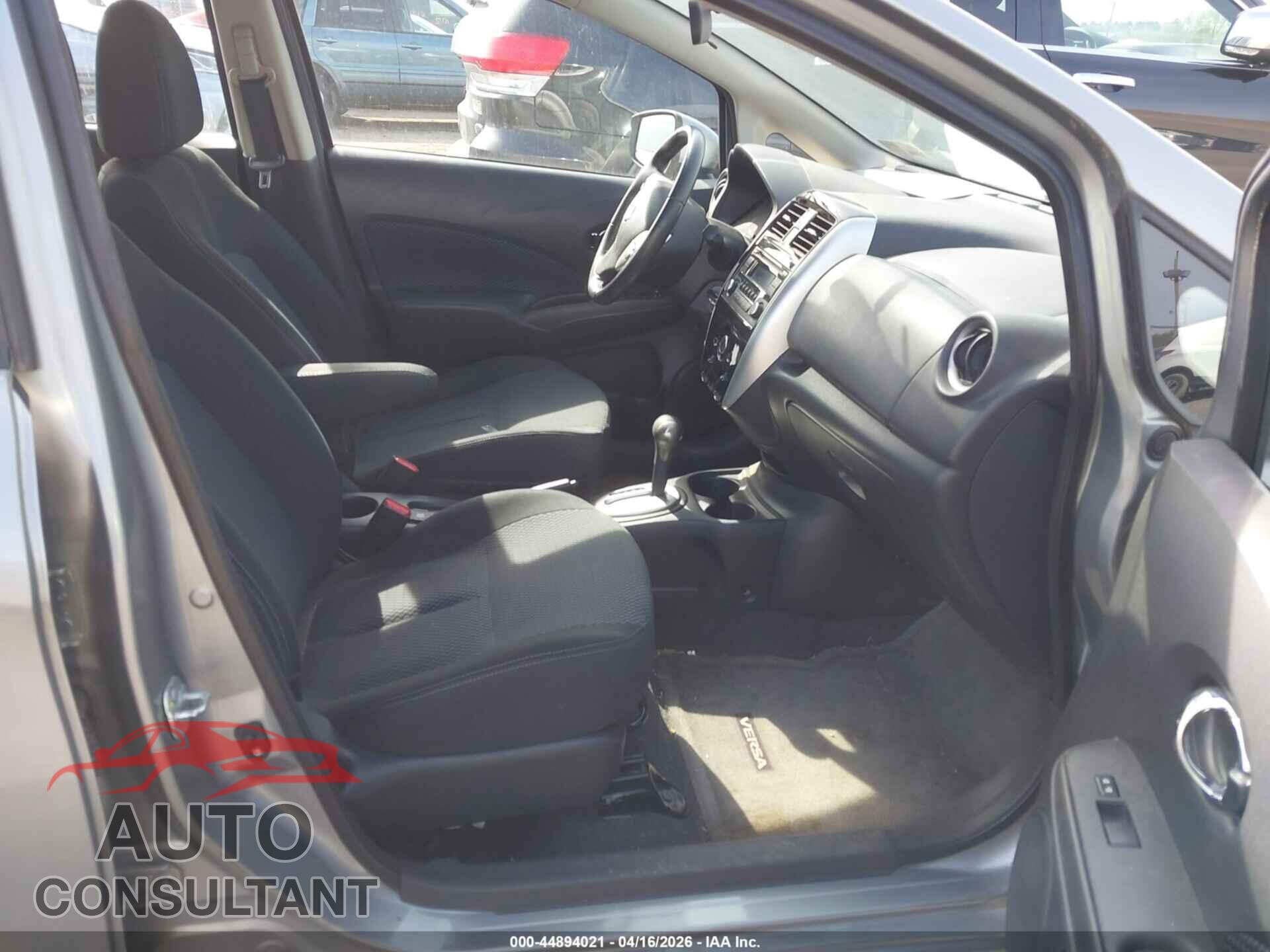 NISSAN VERSA NOTE 2015 - 3N1CE2CP0FL444559