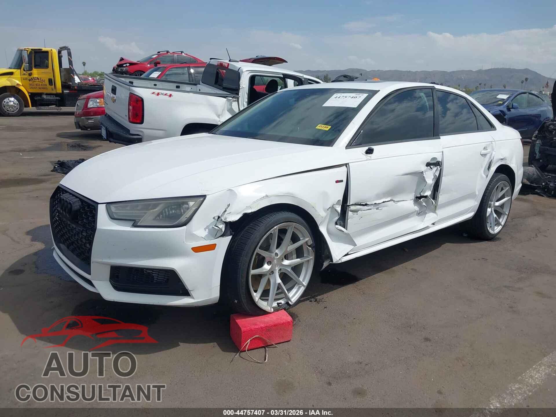 AUDI A4 2017 - WAUDNAF49HN054718