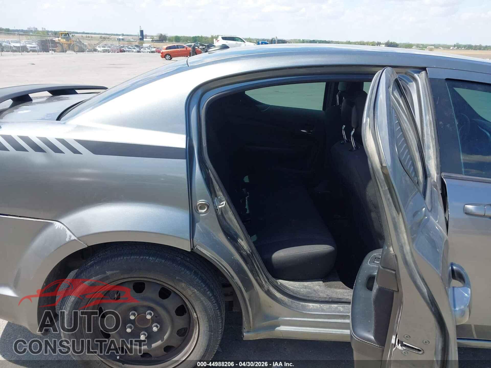 DODGE AVENGER 2011 - 1B3BD4FB4BN621178