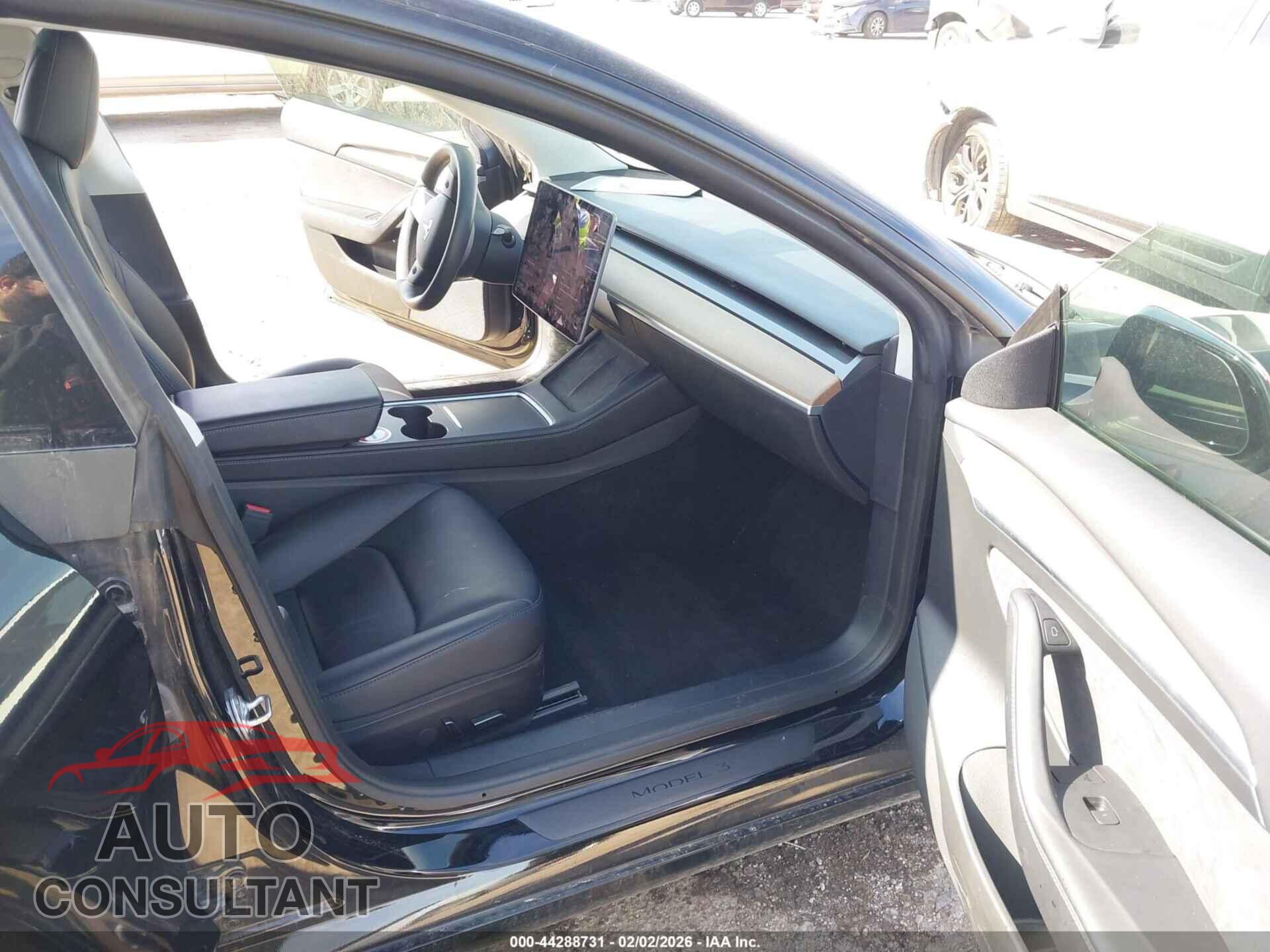 TESLA MODEL 3 2022 - 5YJ3E1EA3NF196191