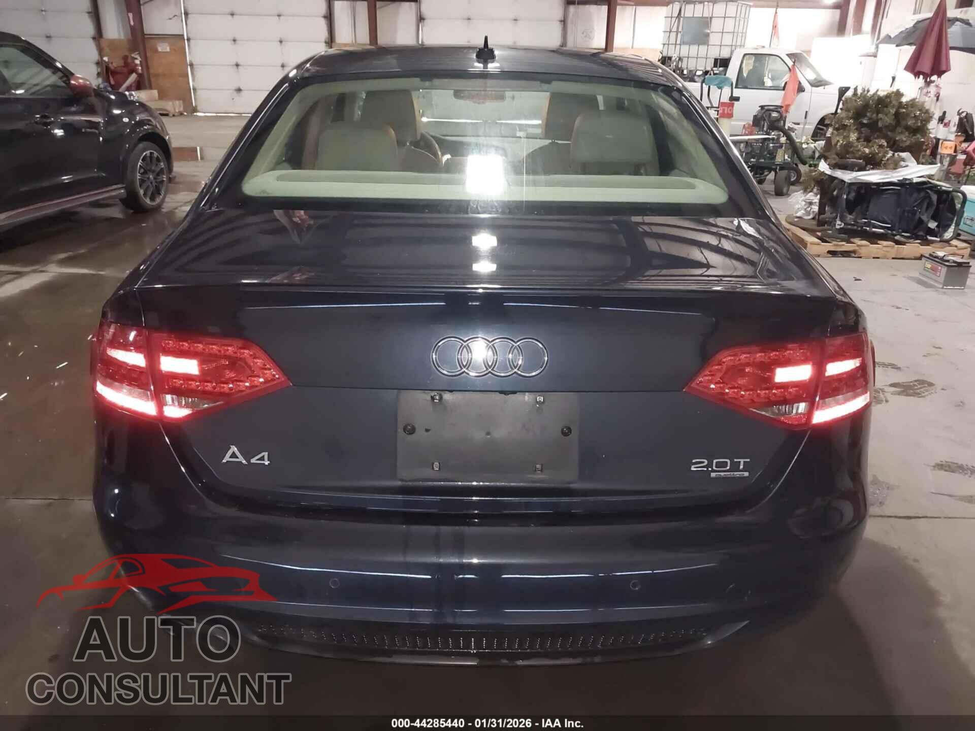 AUDI A4 2012 - WAUFFAFL0CN014095