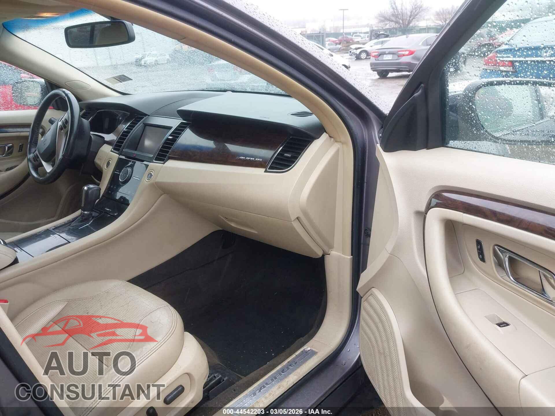 FORD TAURUS 2013 - 1FAHP2F89DG200272