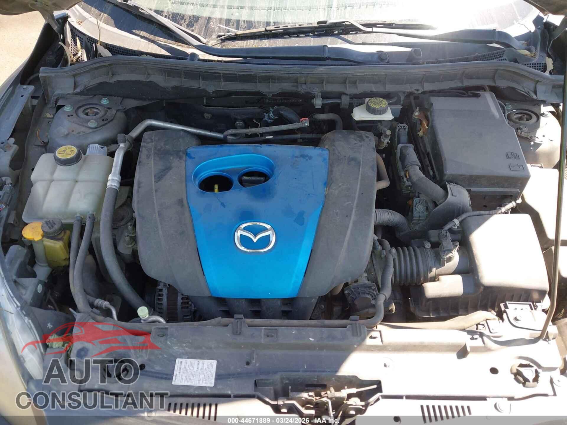 MAZDA MAZDA3 2012 - JM1BL1V89C1663117