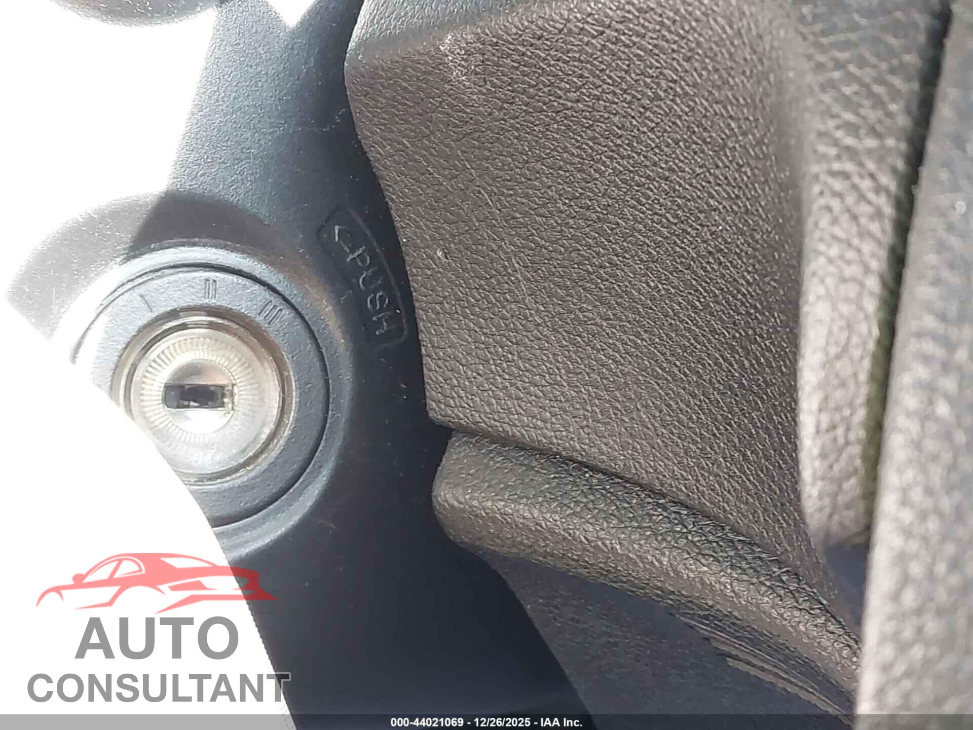 HONDA CIVIC 2019 - 2HGFC2F66KH536962