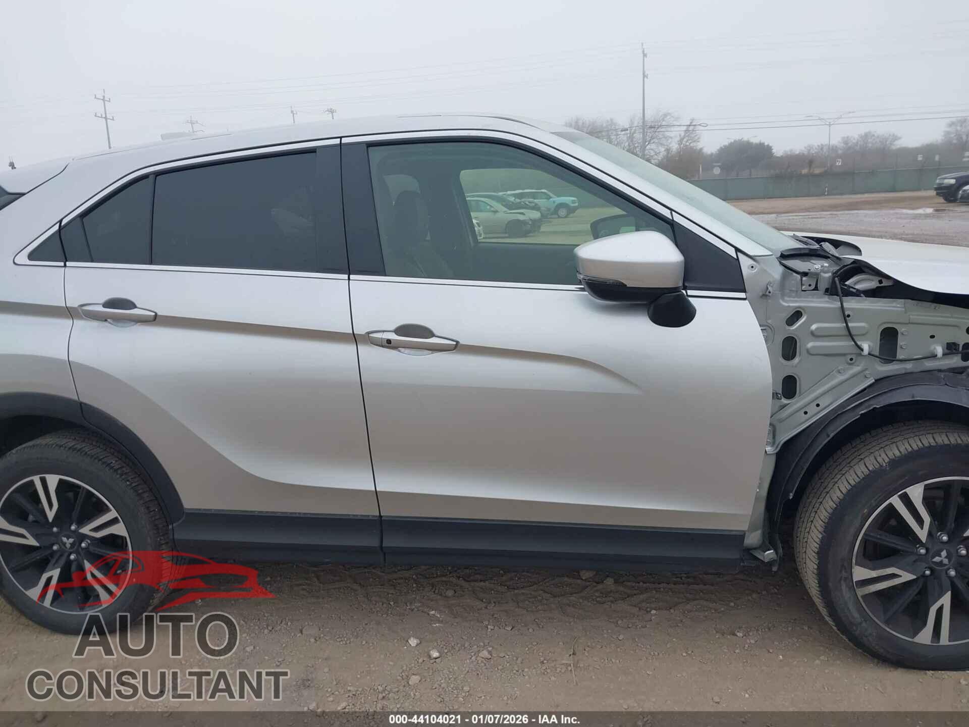 MITSUBISHI ECLIPSE CROSS 2025 - JA4ATWAA2SZ008082