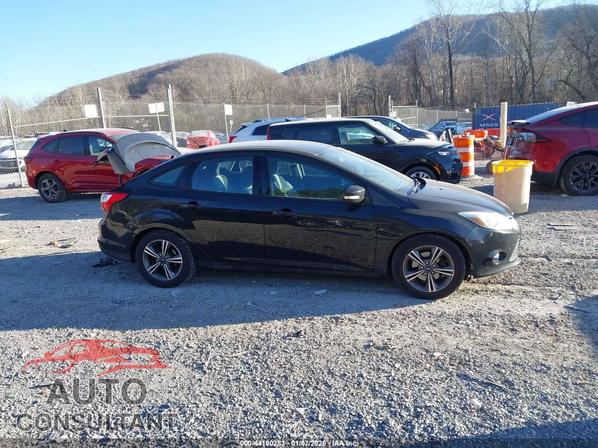 FORD FOCUS 2014 - 1FADP3F21EL371123