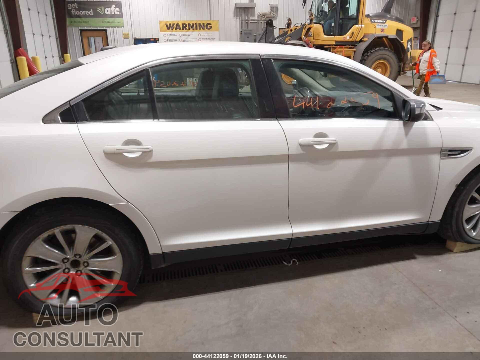 FORD TAURUS 2012 - 1FAHP2FW3CG123170