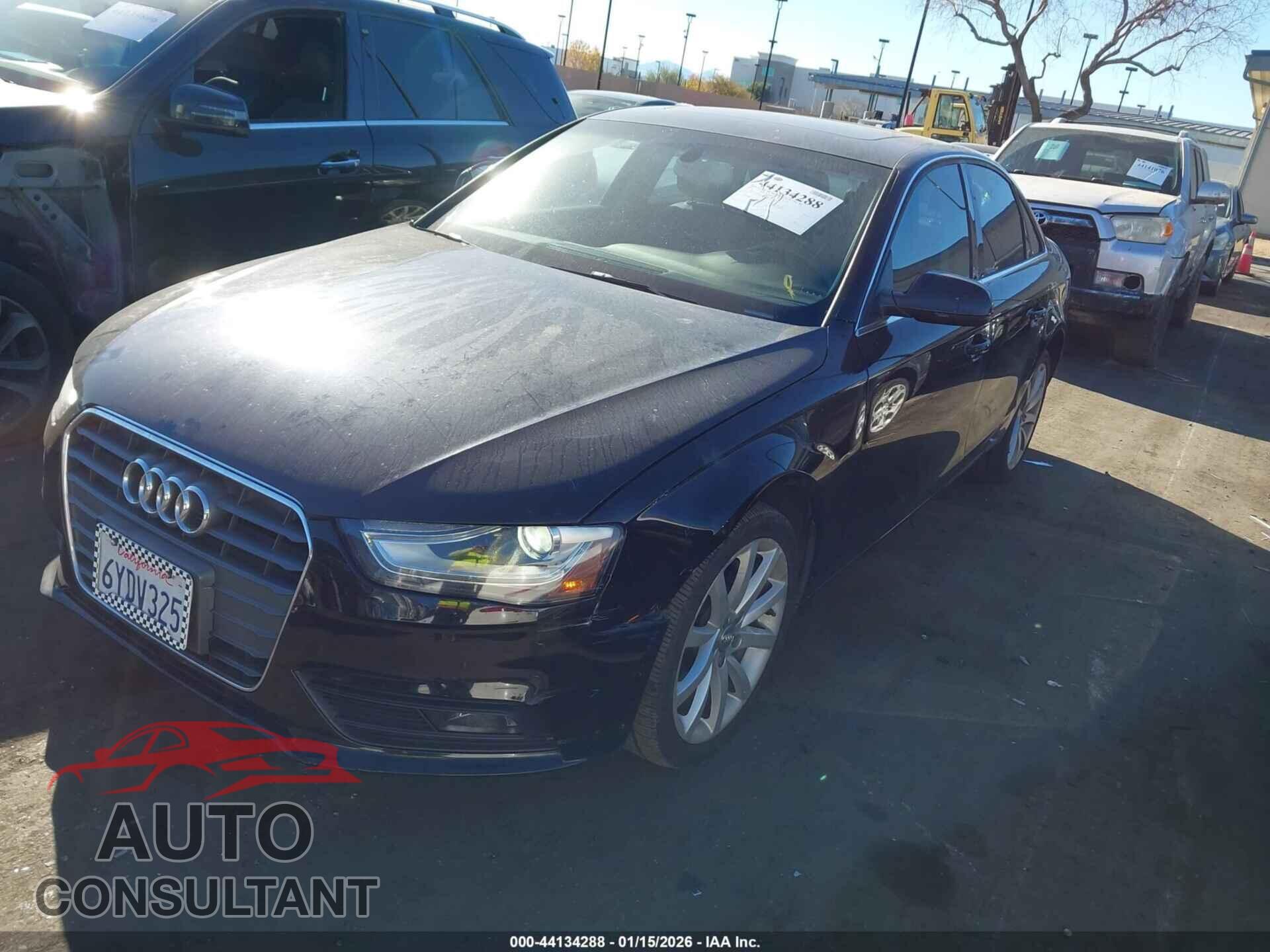 AUDI A4 2013 - WAUEFAFL3DN020342