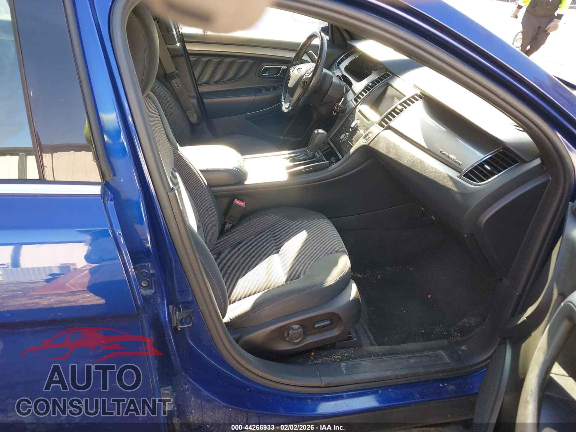 FORD TAURUS 2013 - 1FAHP2E93DG215179