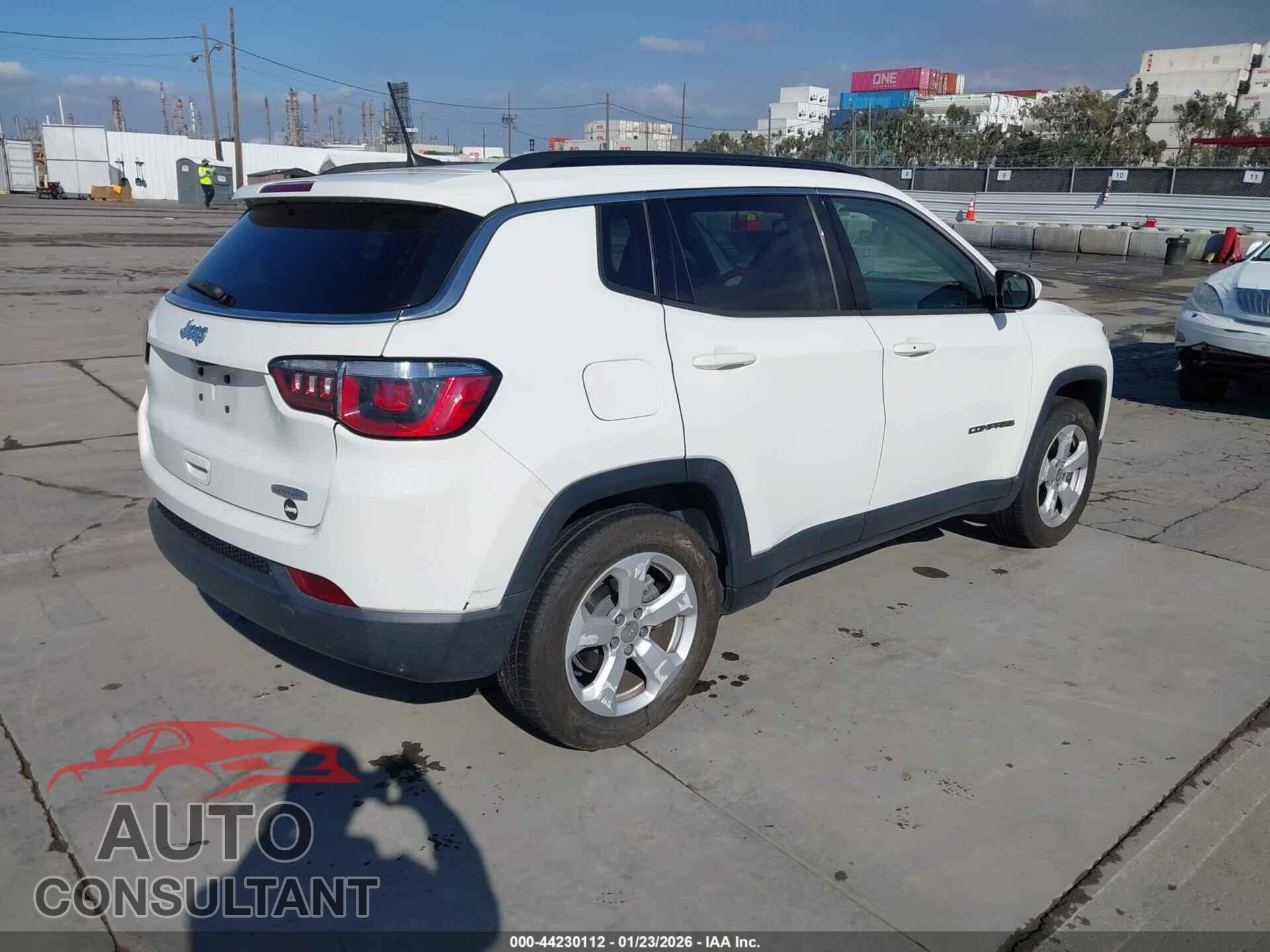 JEEP COMPASS 2018 - 3C4NJCBB0JT376768