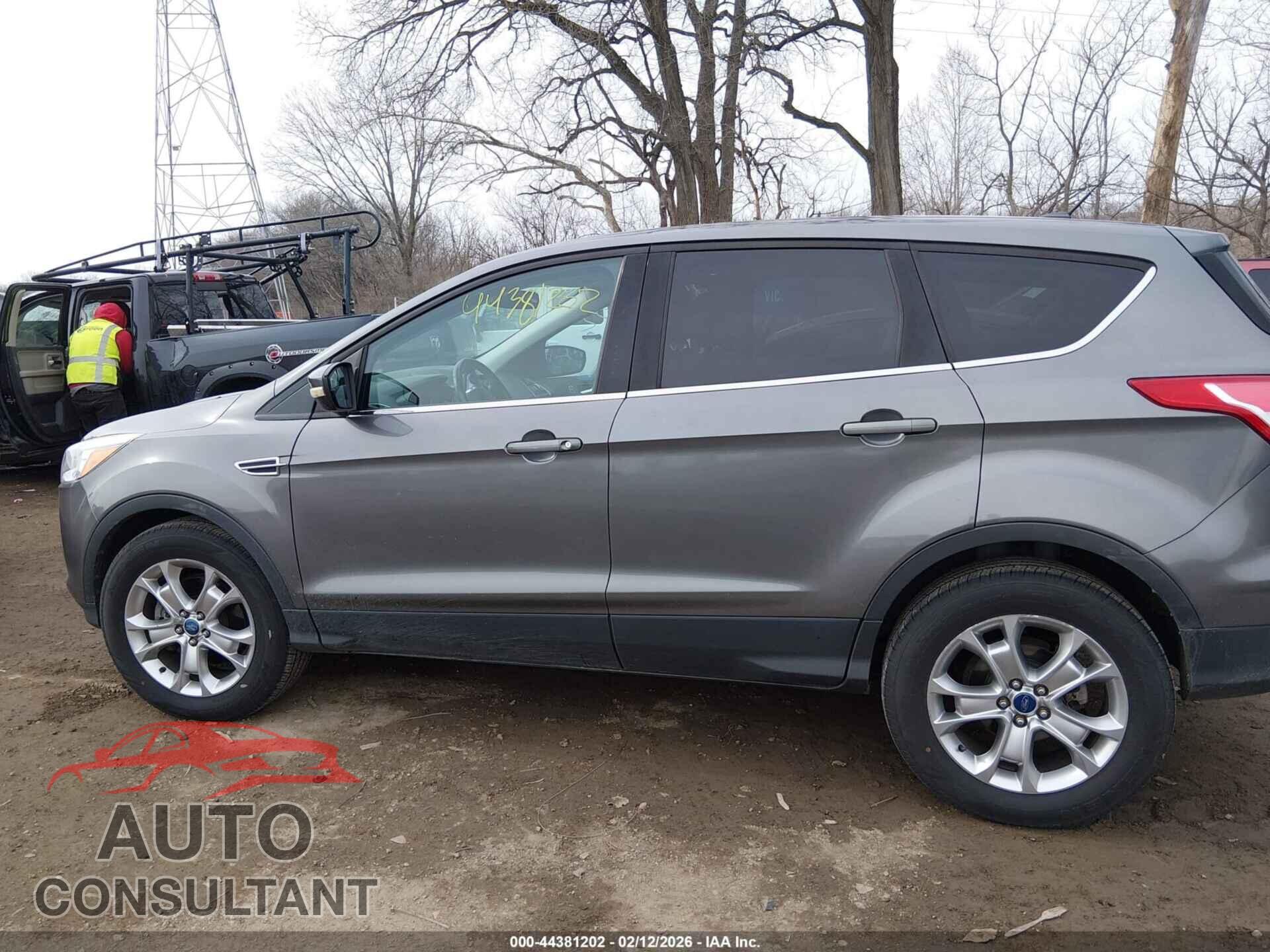 FORD ESCAPE 2013 - 1FMCU9H94DUA14292