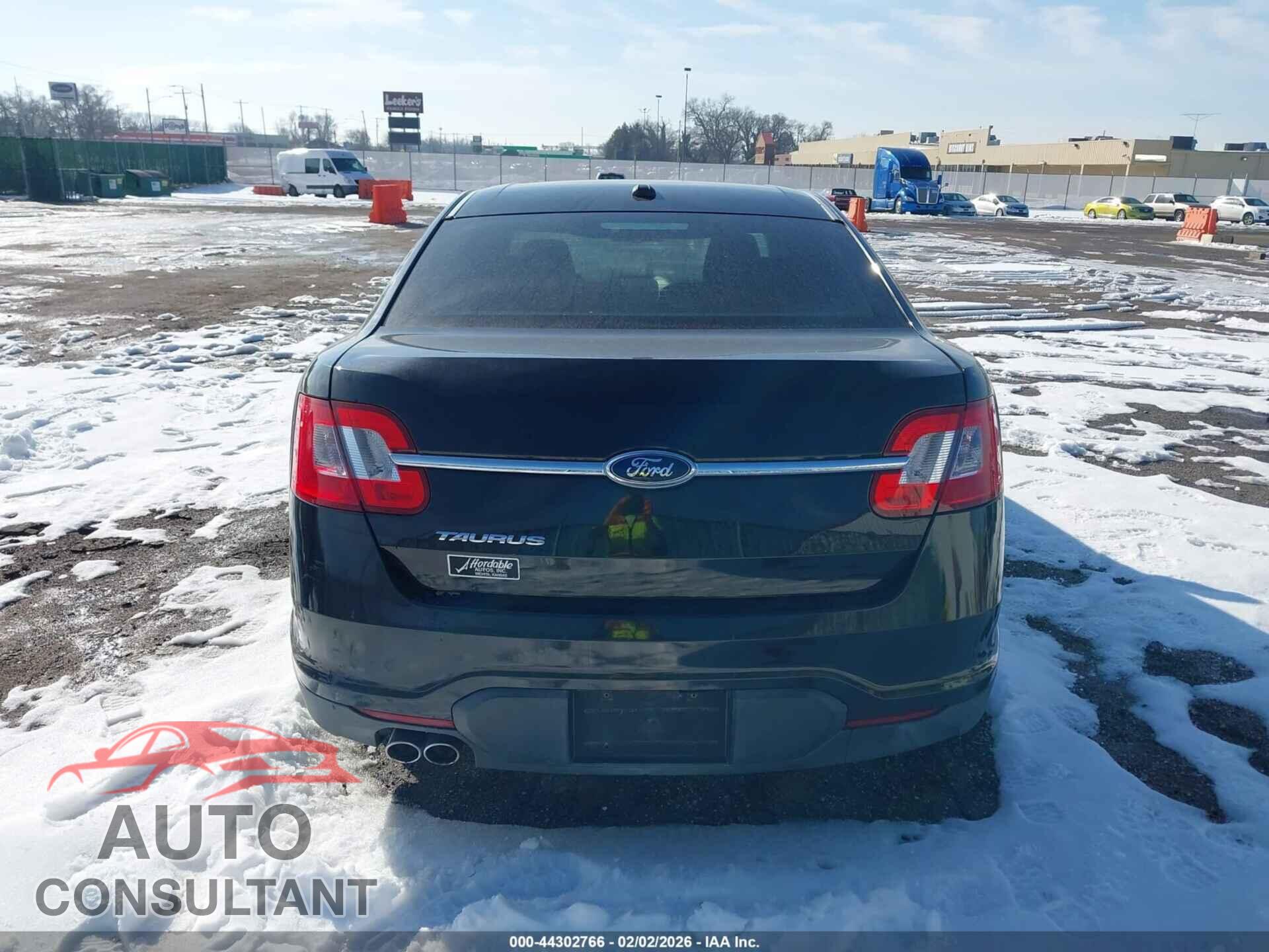 FORD TAURUS 2012 - 1FAHP2DW9CG130482