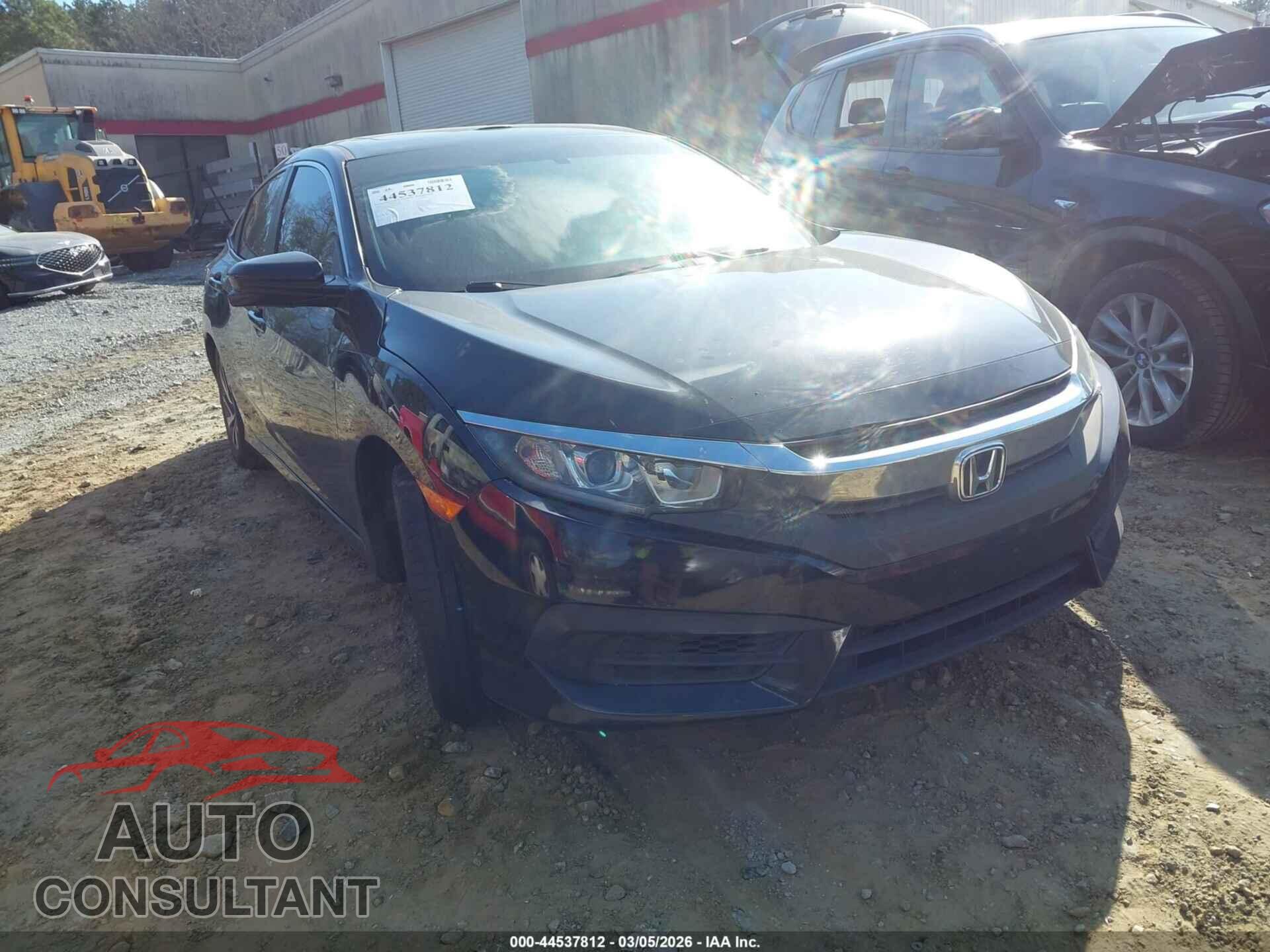 HONDA CIVIC 2018 - 2HGFC2F79JH549793