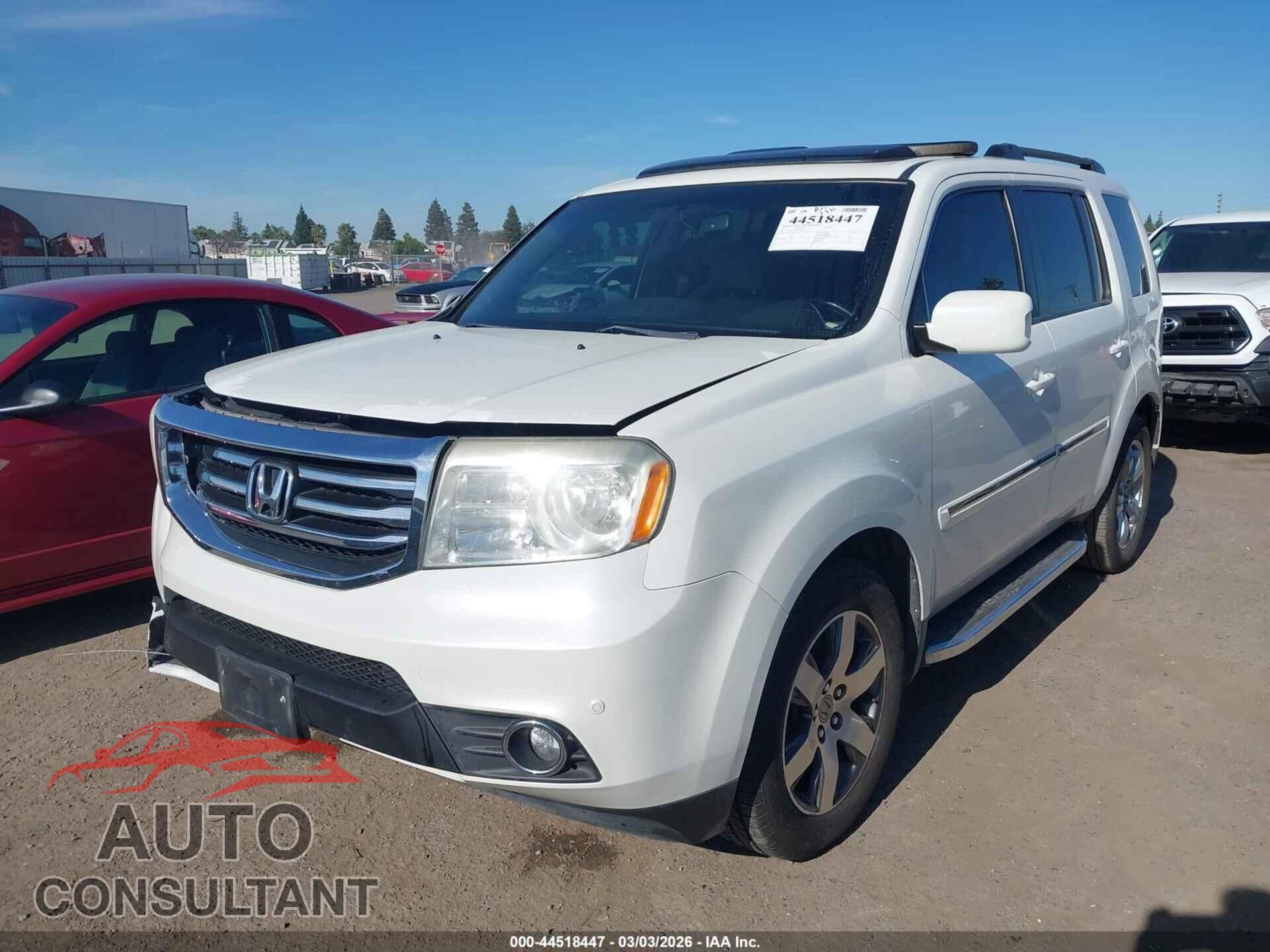 HONDA PILOT 2013 - 5FNYF3H96DB008522