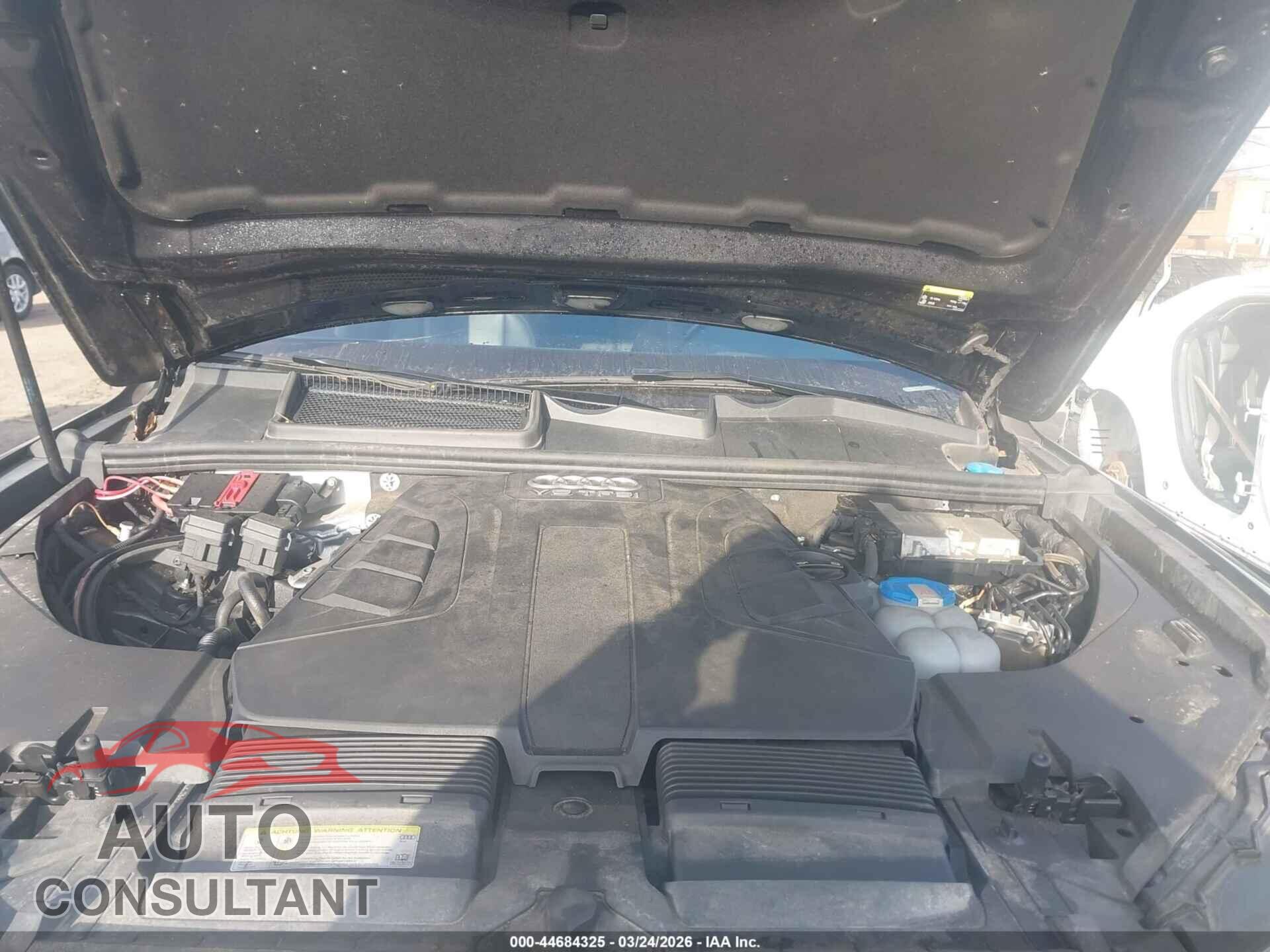AUDI Q7 2017 - WA1LAAF79HD013249