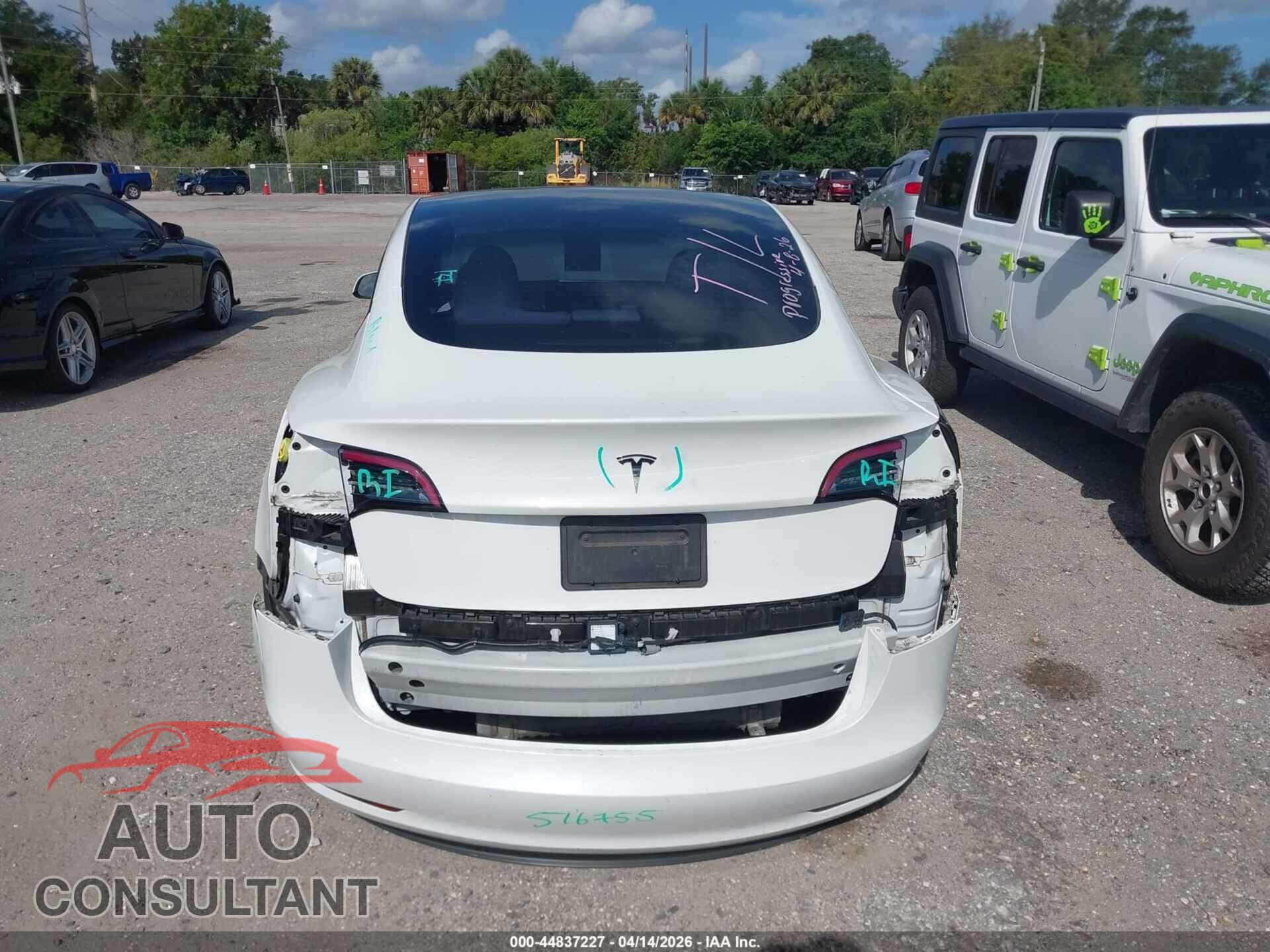 TESLA MODEL 3 2023 - 5YJ3E1EAXPF516755