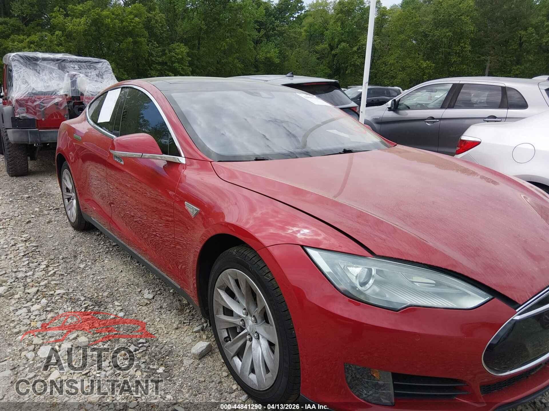 TESLA MODEL S 2016 - 5YJSA1E18GF135834