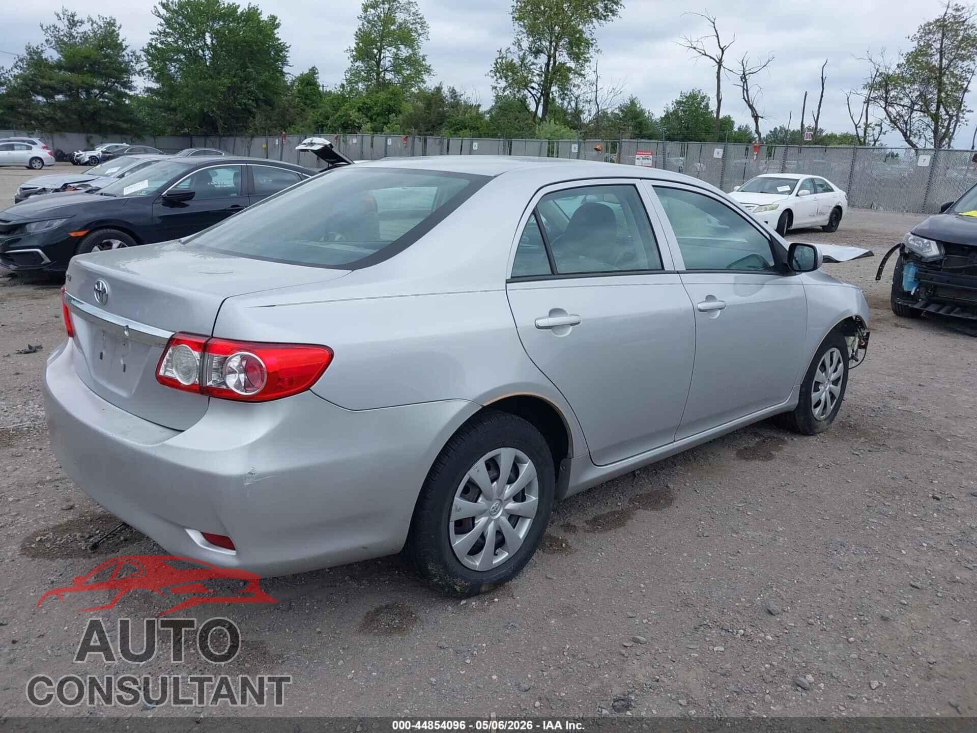 TOYOTA COROLLA 2012 - 2T1BU4EE7CC794448