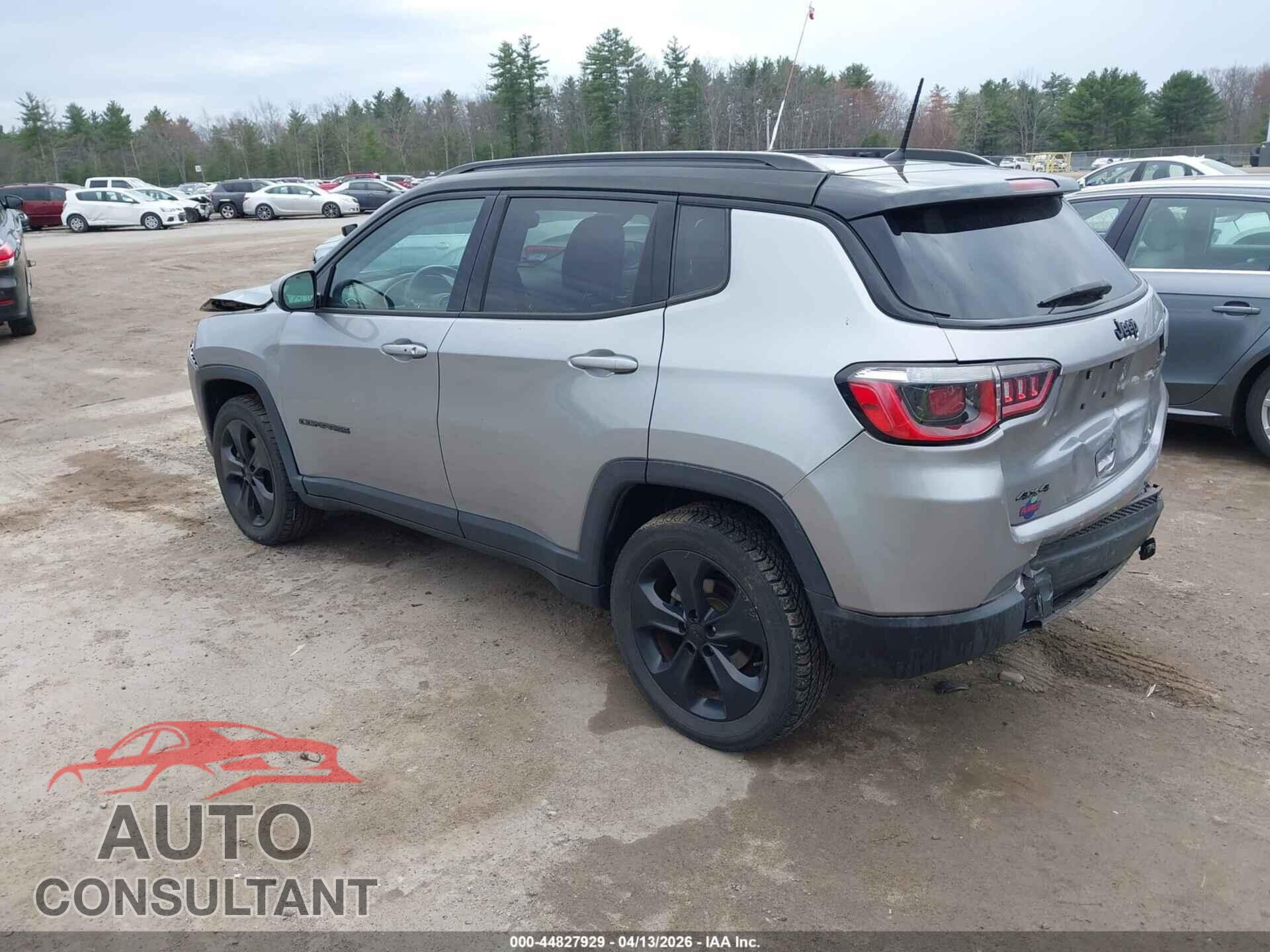 JEEP COMPASS 2018 - 3C4NJDBB0JT313482
