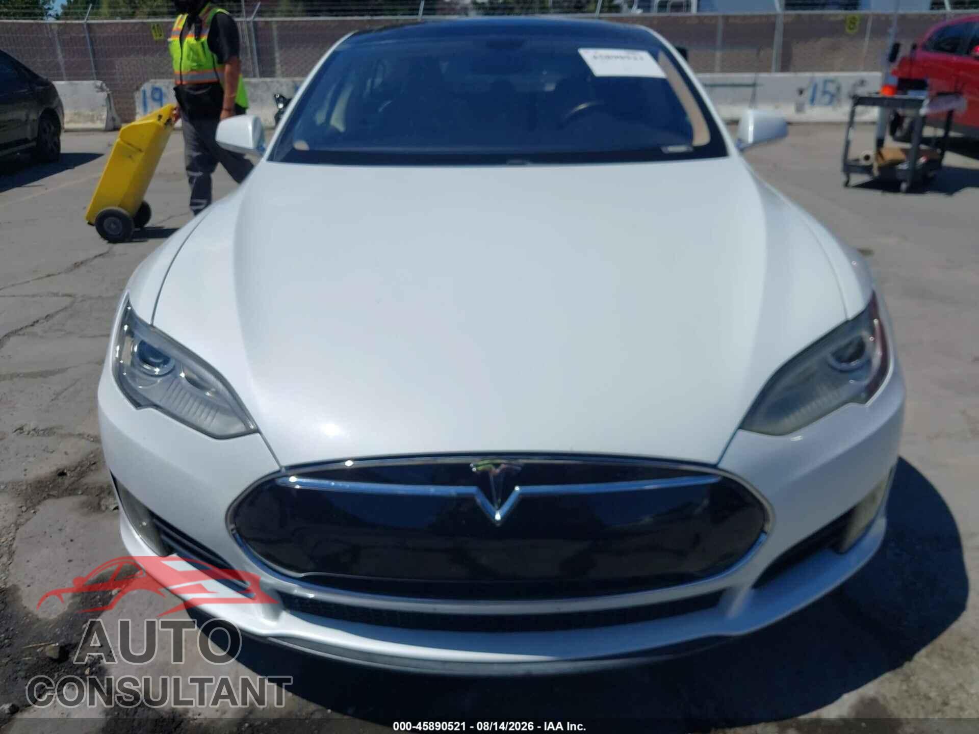 TESLA MODEL S 2012 - 5YJSA1DP2CFP02751