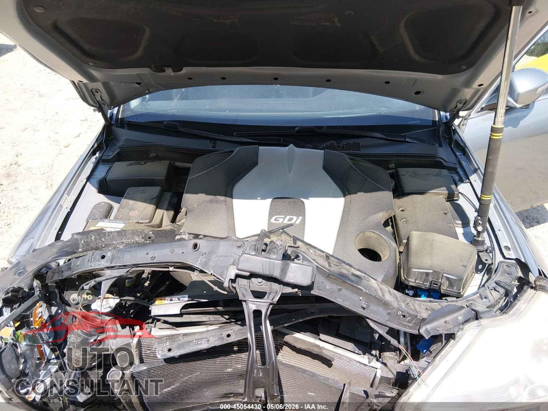 HYUNDAI GENESIS 2014 - KMHGC4DD7EU262328