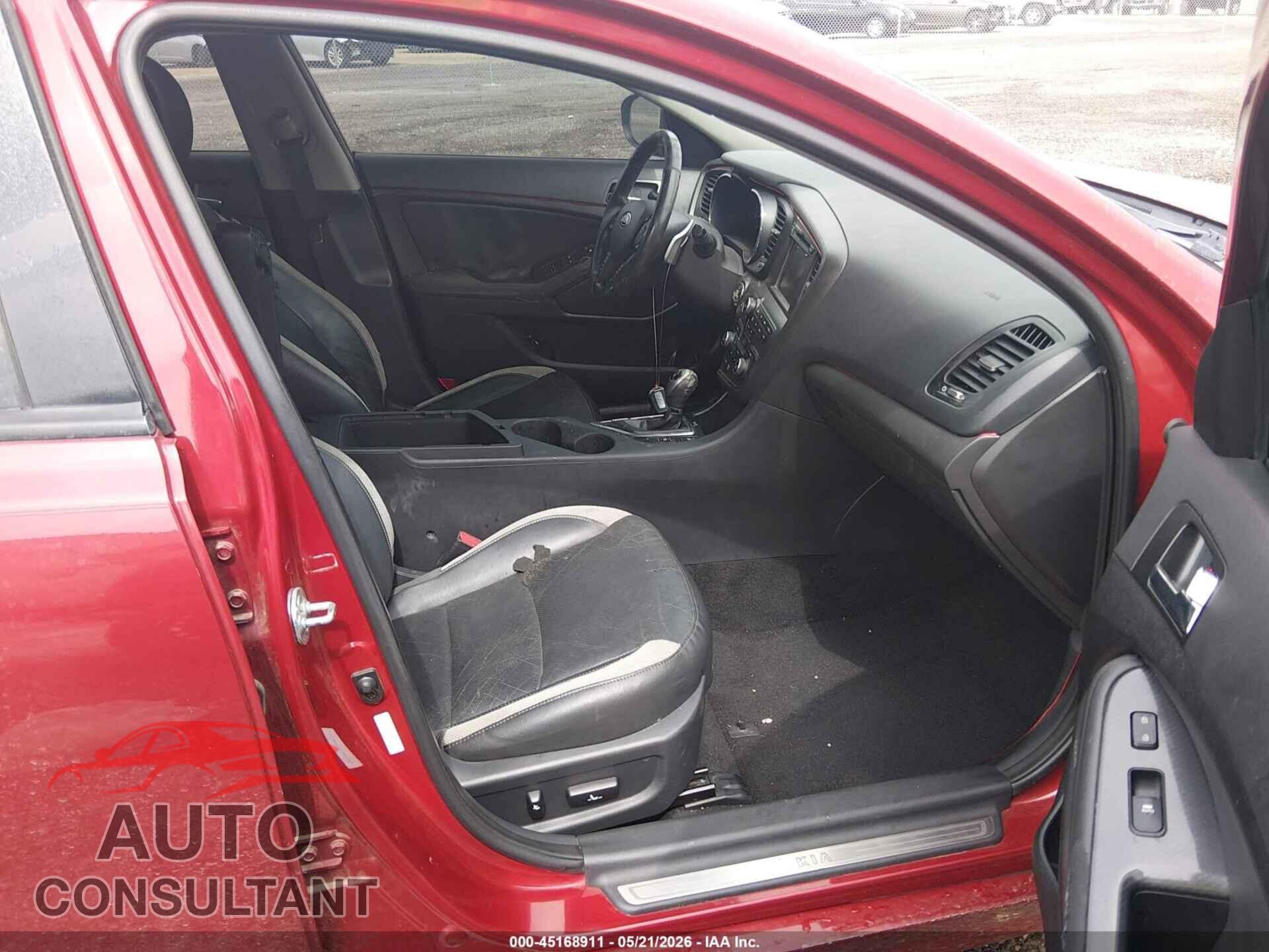 KIA OPTIMA 2012 - 5XXGR4A60CG010352