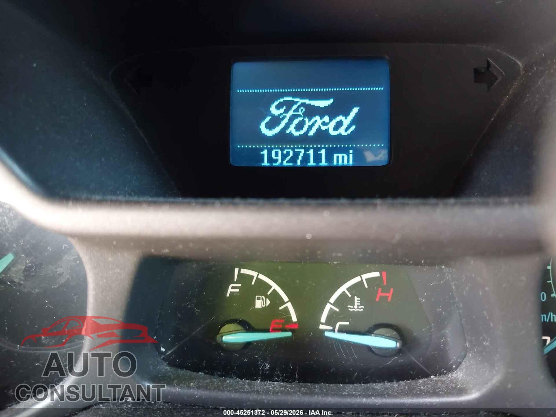 FORD TRANSIT CONNECT 2015 - NM0LS7F73F1185648