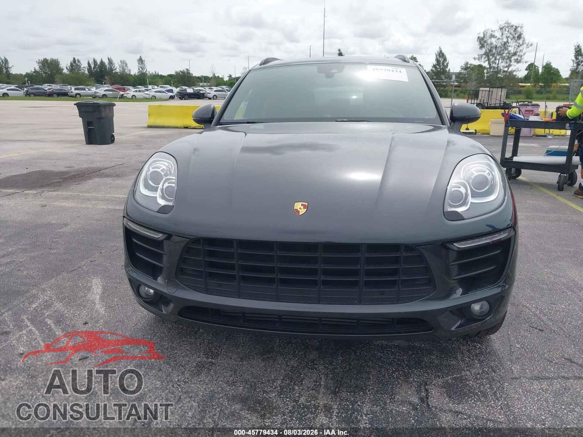 PORSCHE MACAN 2018 - WP1AA2A53JLB19733