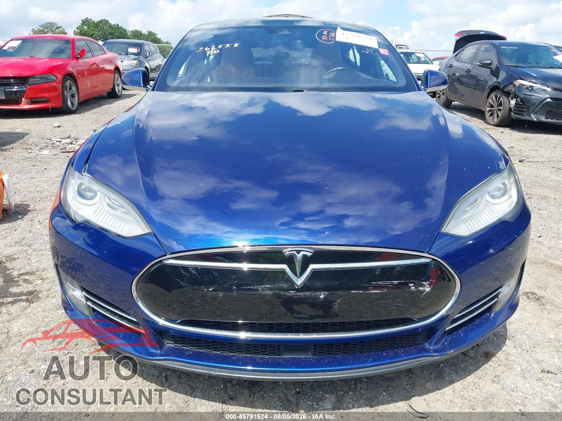 TESLA MODEL S 2016 - 5YJSA1E20GF121936
