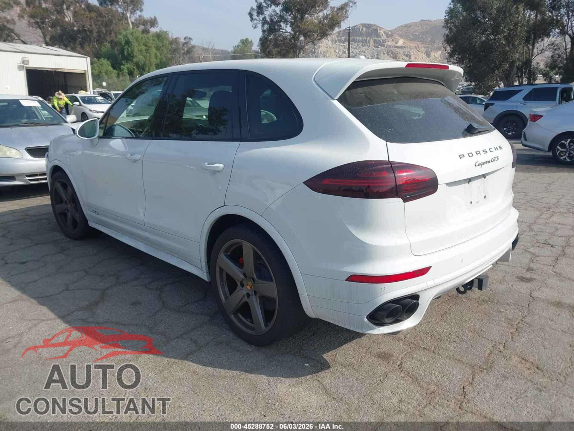 PORSCHE CAYENNE 2016 - WP1AD2A26GLA78942