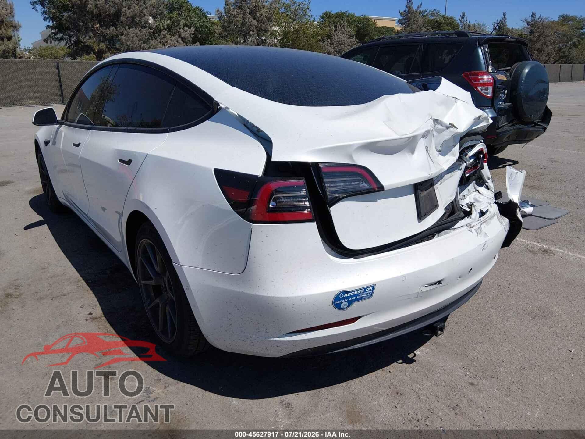 TESLA MODEL 3 2021 - 5YJ3E1EA2MF018593