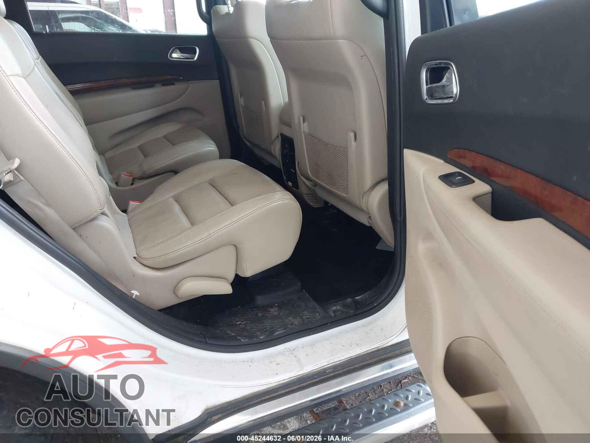 DODGE DURANGO 2013 - 1C4RDJEG5DC557059