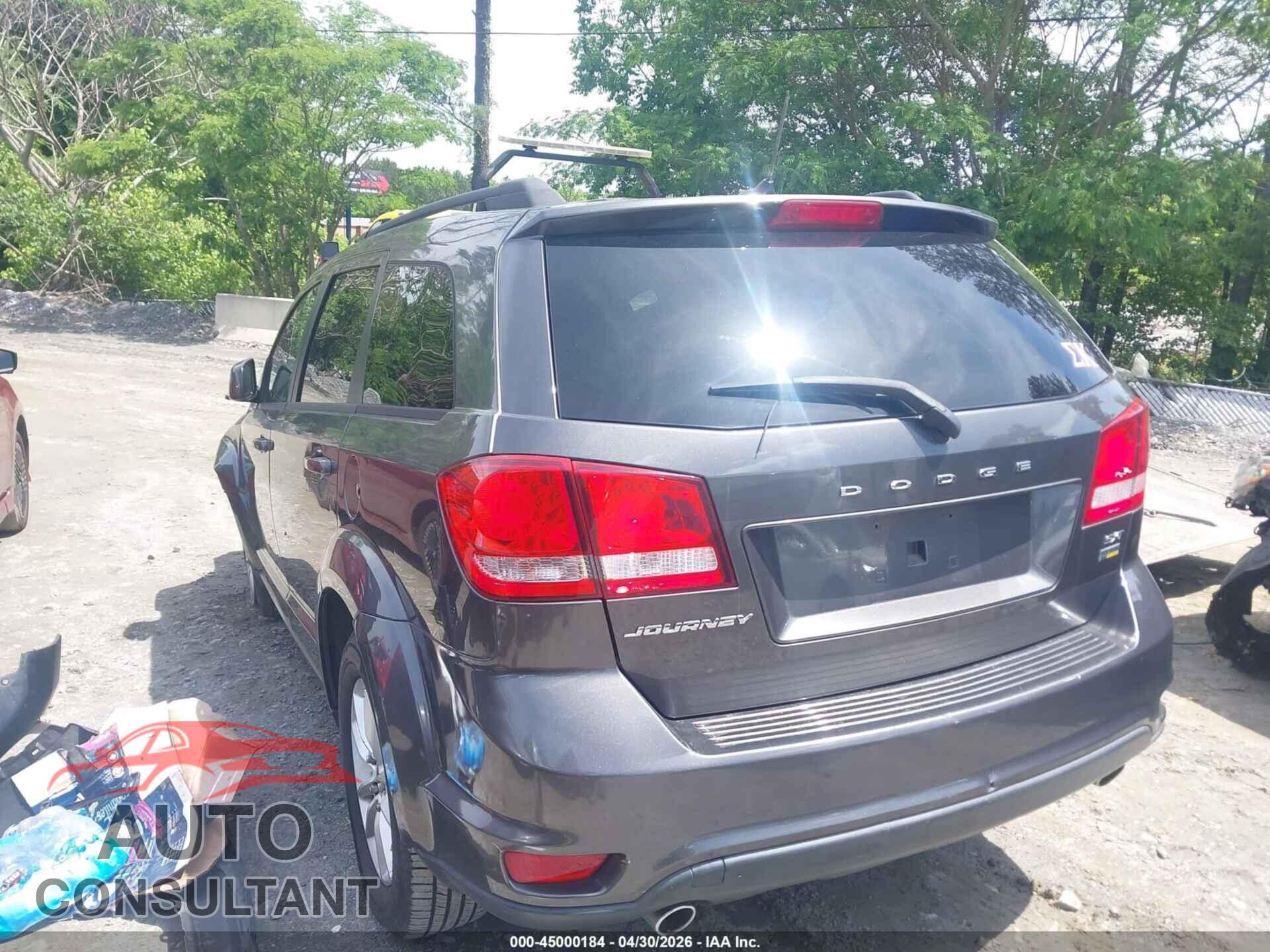 DODGE JOURNEY 2015 - 3C4PDCBG7FT627675