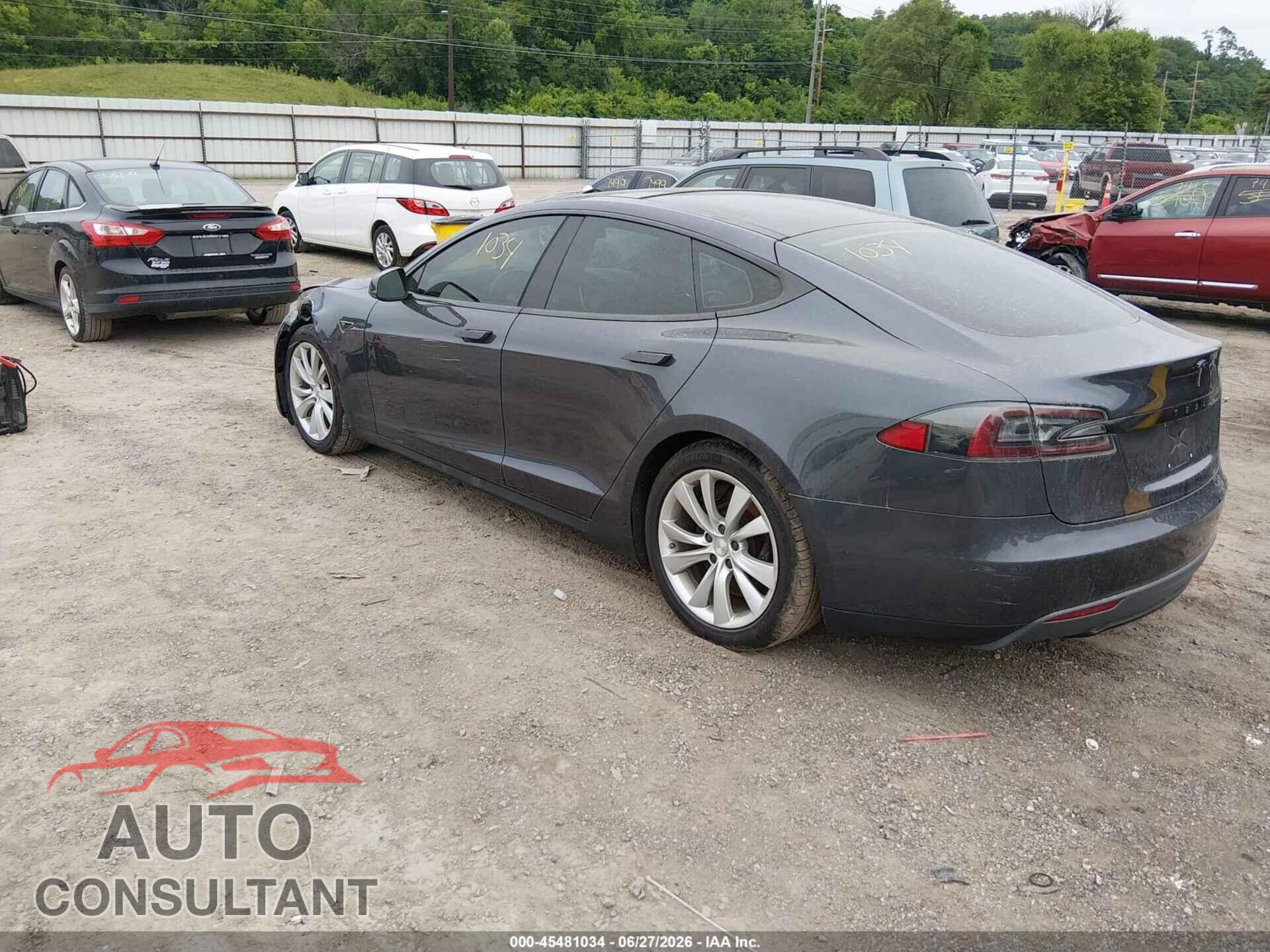 TESLA MODEL S 2015 - 5YJSA1S29FF093993